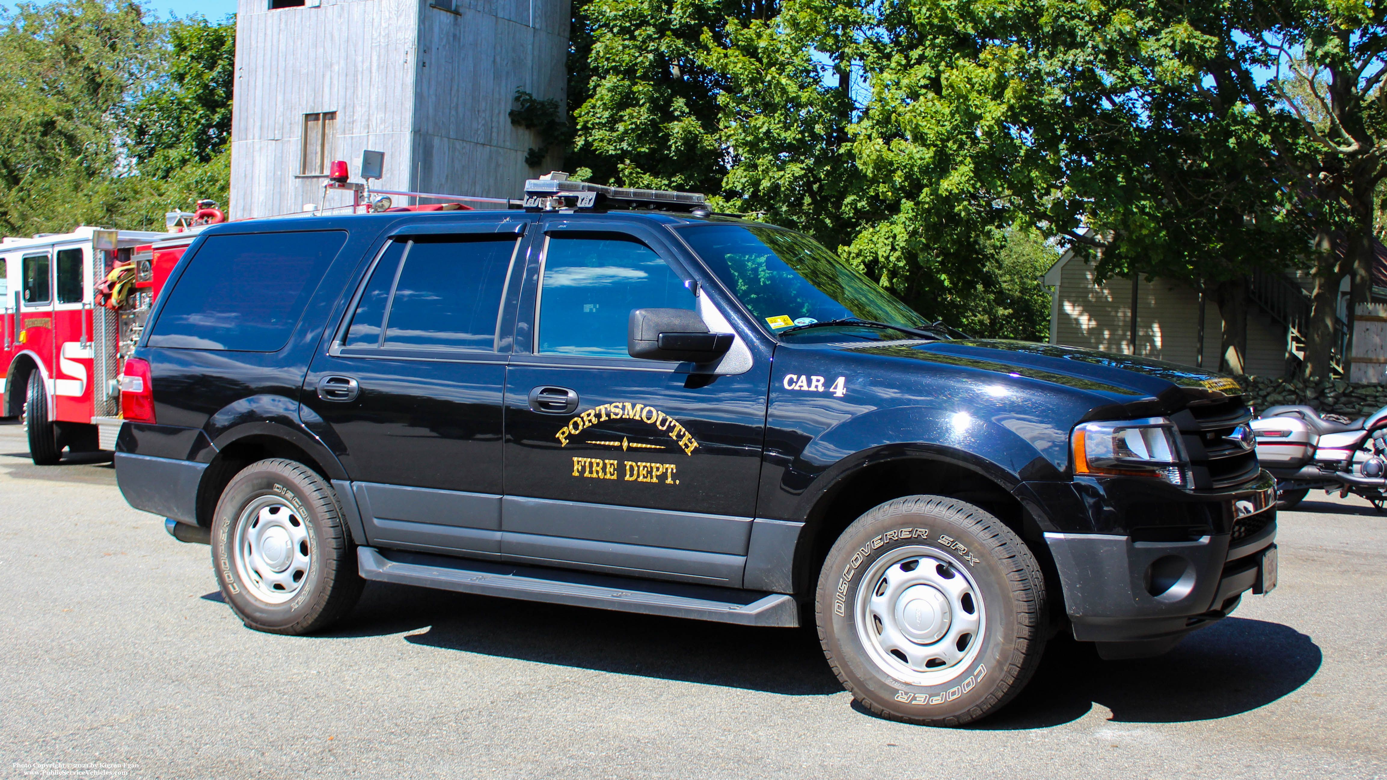 A photo  of Portsmouth Fire
            Car 4, a 2017 Ford Expedition             taken by Kieran Egan