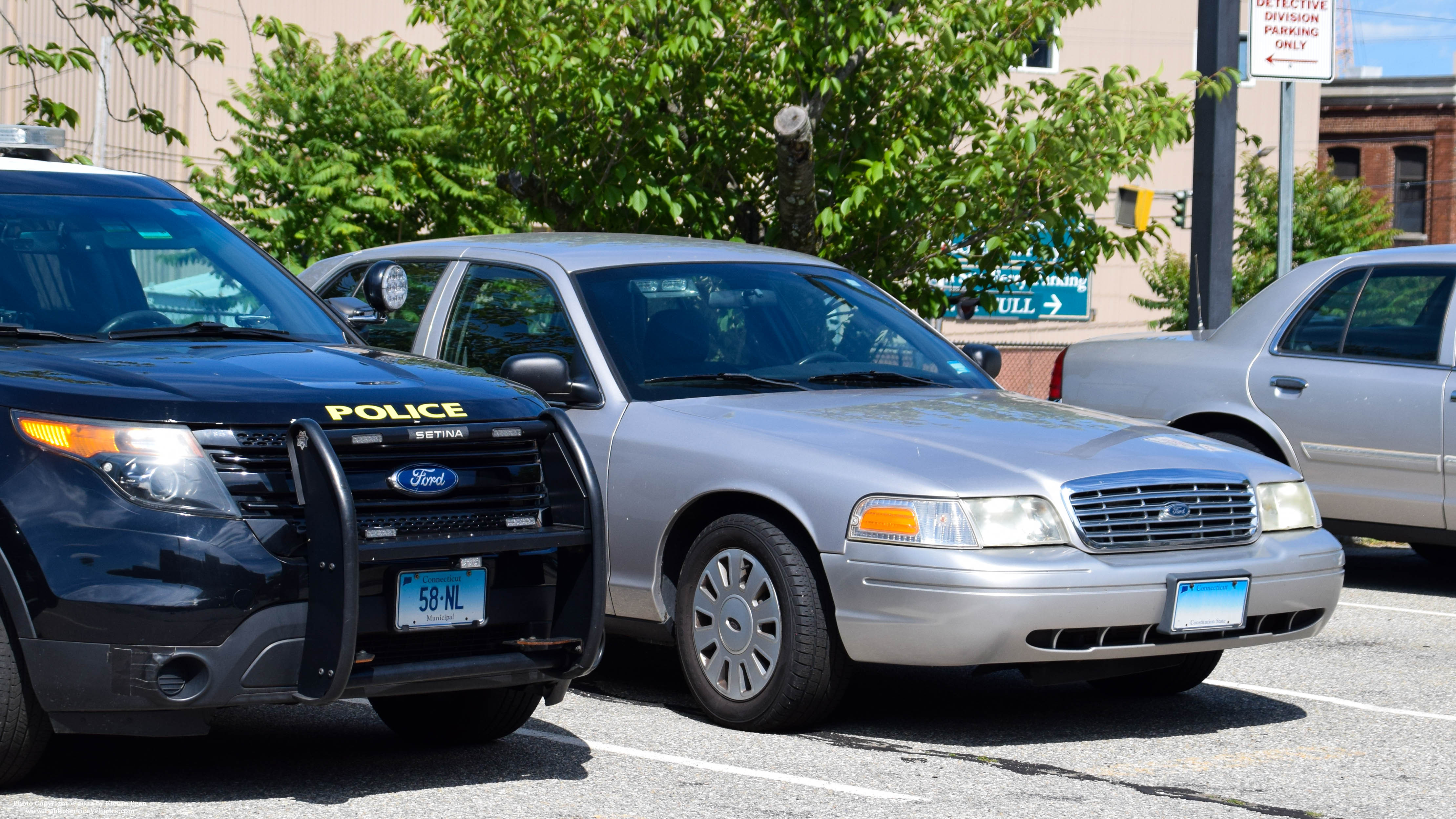 A photo  of New London Police
            Unmarked Unit, a 2010 Ford Crown Victoria Police Interceptor             taken by Kieran Egan