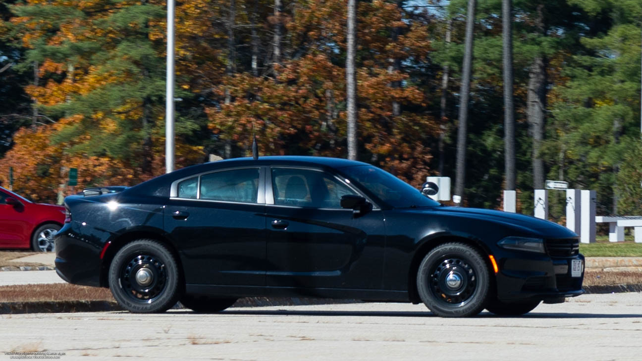 A photo  of New Hampshire State Police
            Cruiser 25, a 2017-2019 Dodge Charger             taken by Kieran Egan