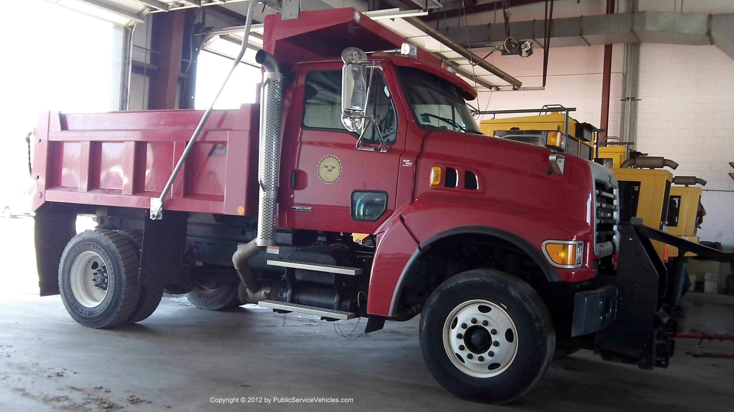 A photo  of East Providence Highway Division
            Truck 1370, a 2000-2010 Sterling             taken by Kieran Egan