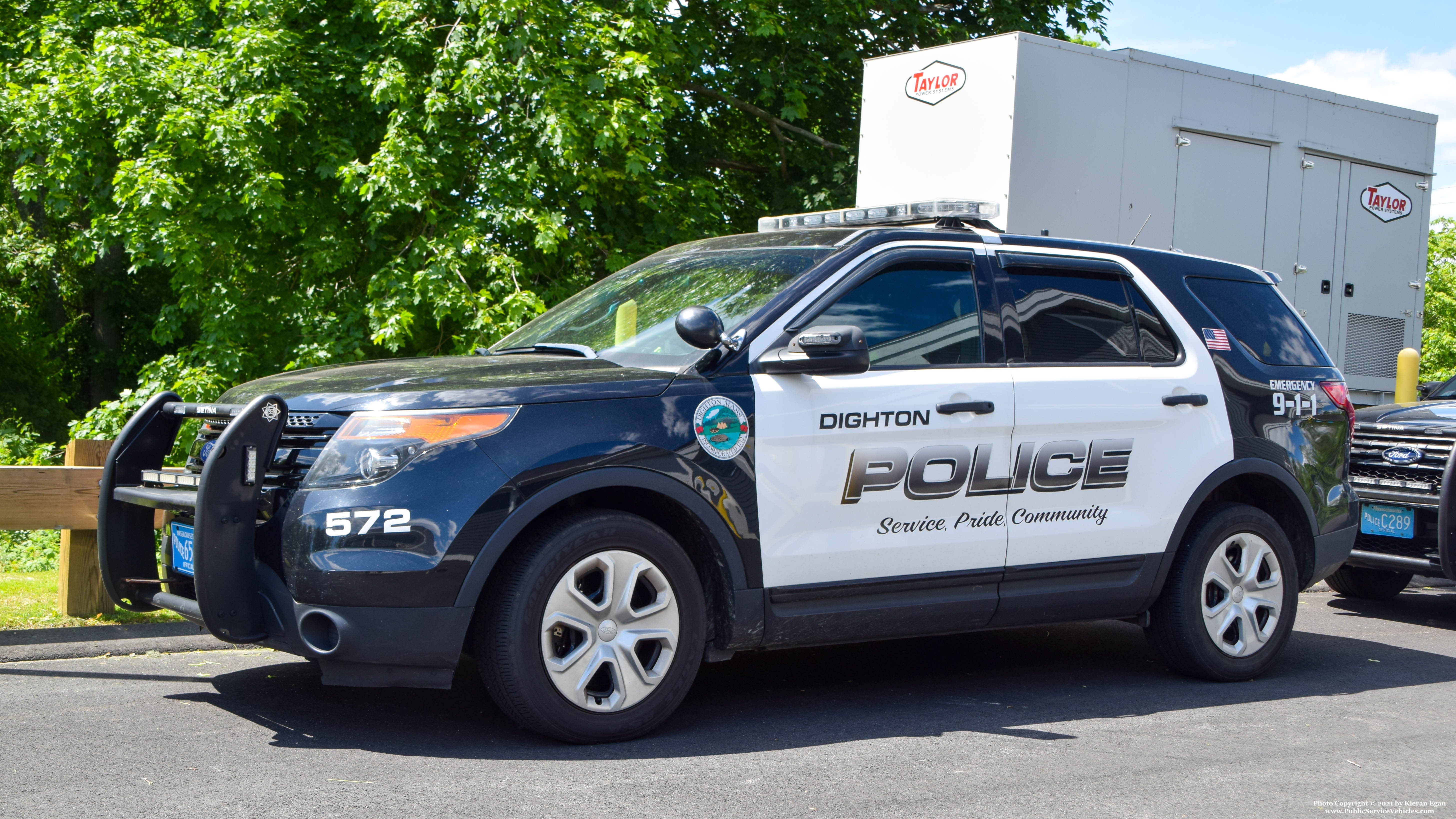 A photo  of Dighton Police
            Cruiser 572, a 2014 Ford Police Interceptor Utility             taken by Kieran Egan