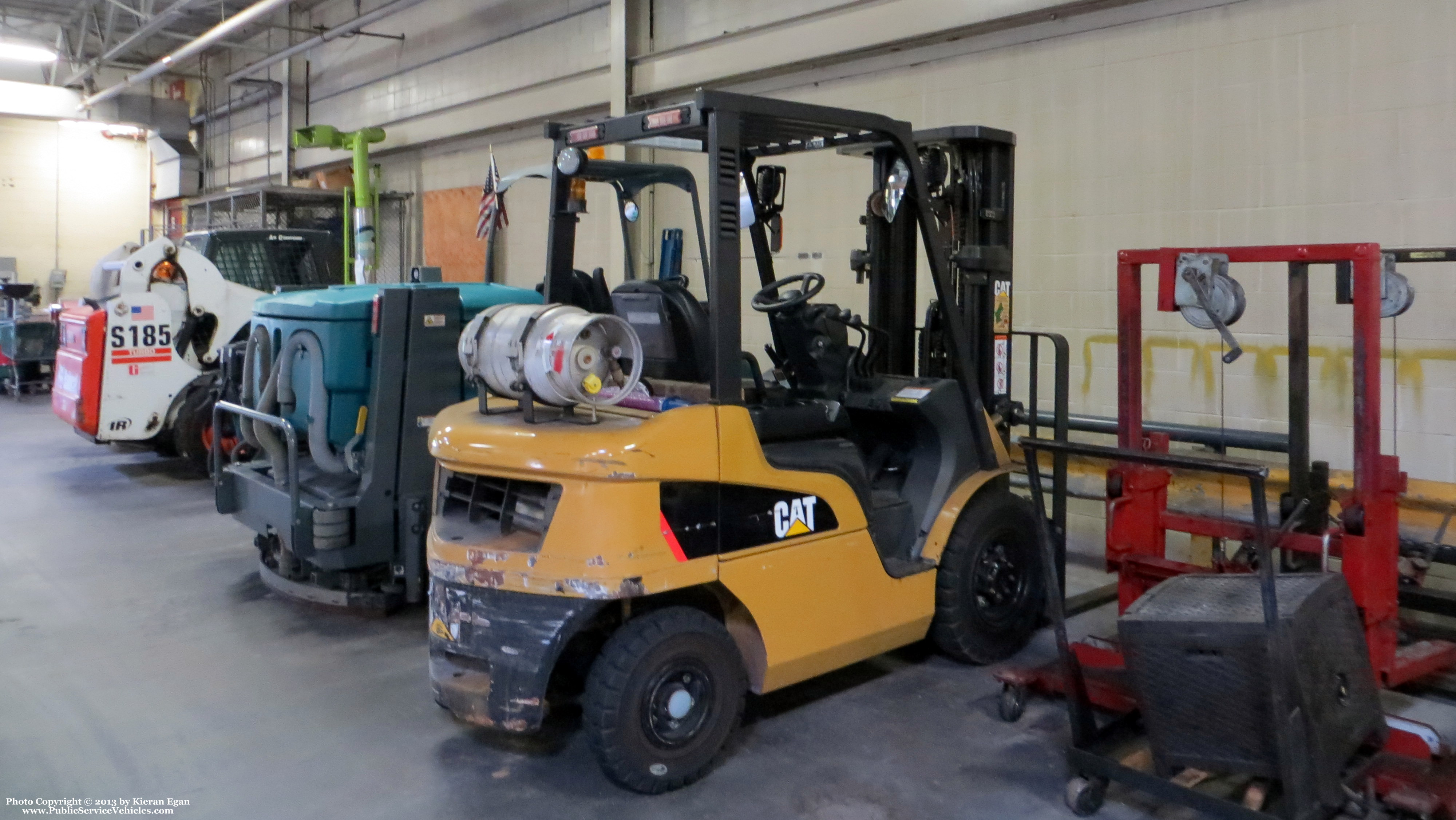 A photo  of Rhode Island Public Transit Authority
            Forklift 61010, a 2010 Caterpillar Forklift             taken by Kieran Egan