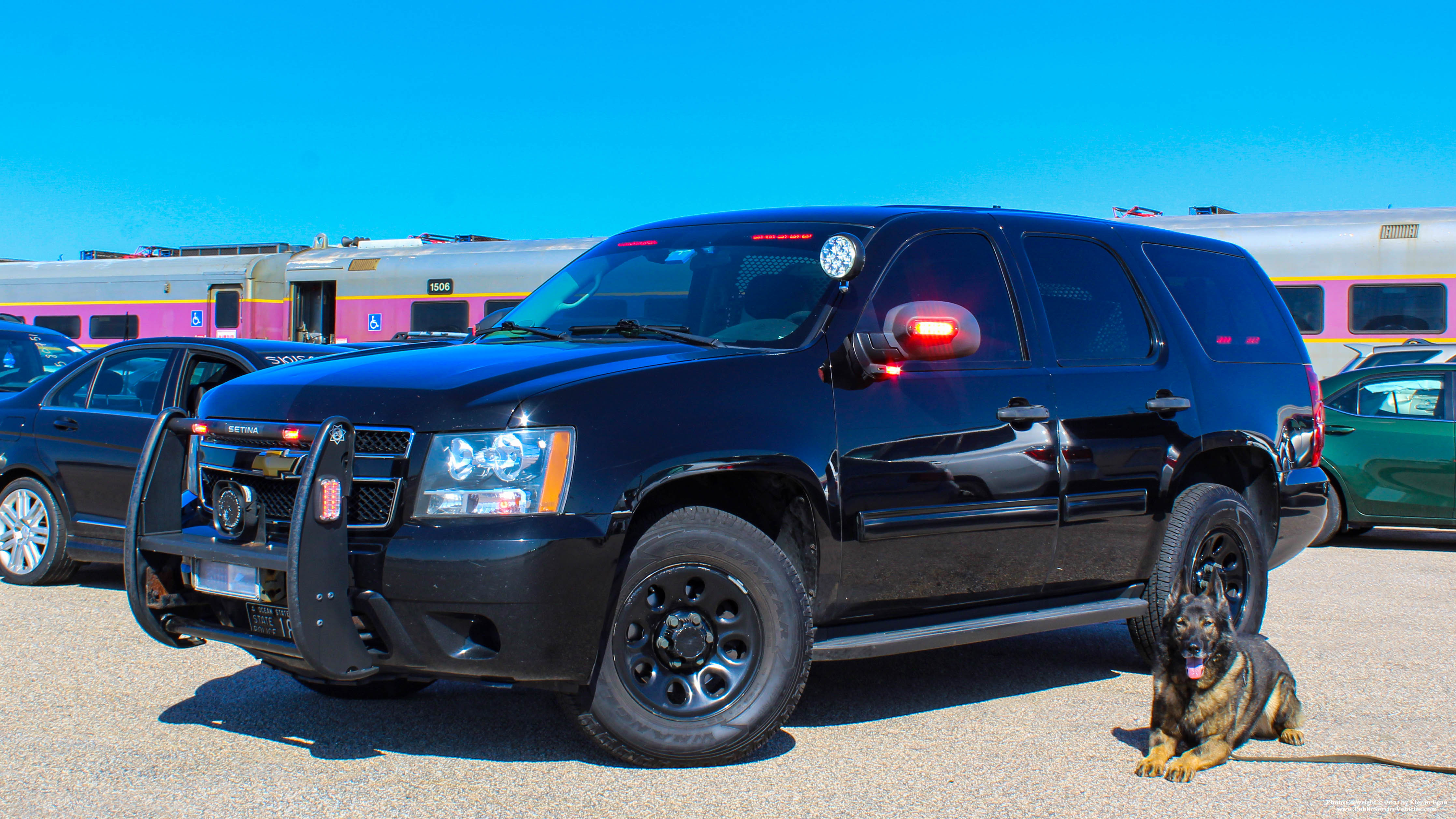 A photo  of Rhode Island State Police
            Cruiser 185, a 2013 Chevrolet Tahoe             taken by Kieran Egan