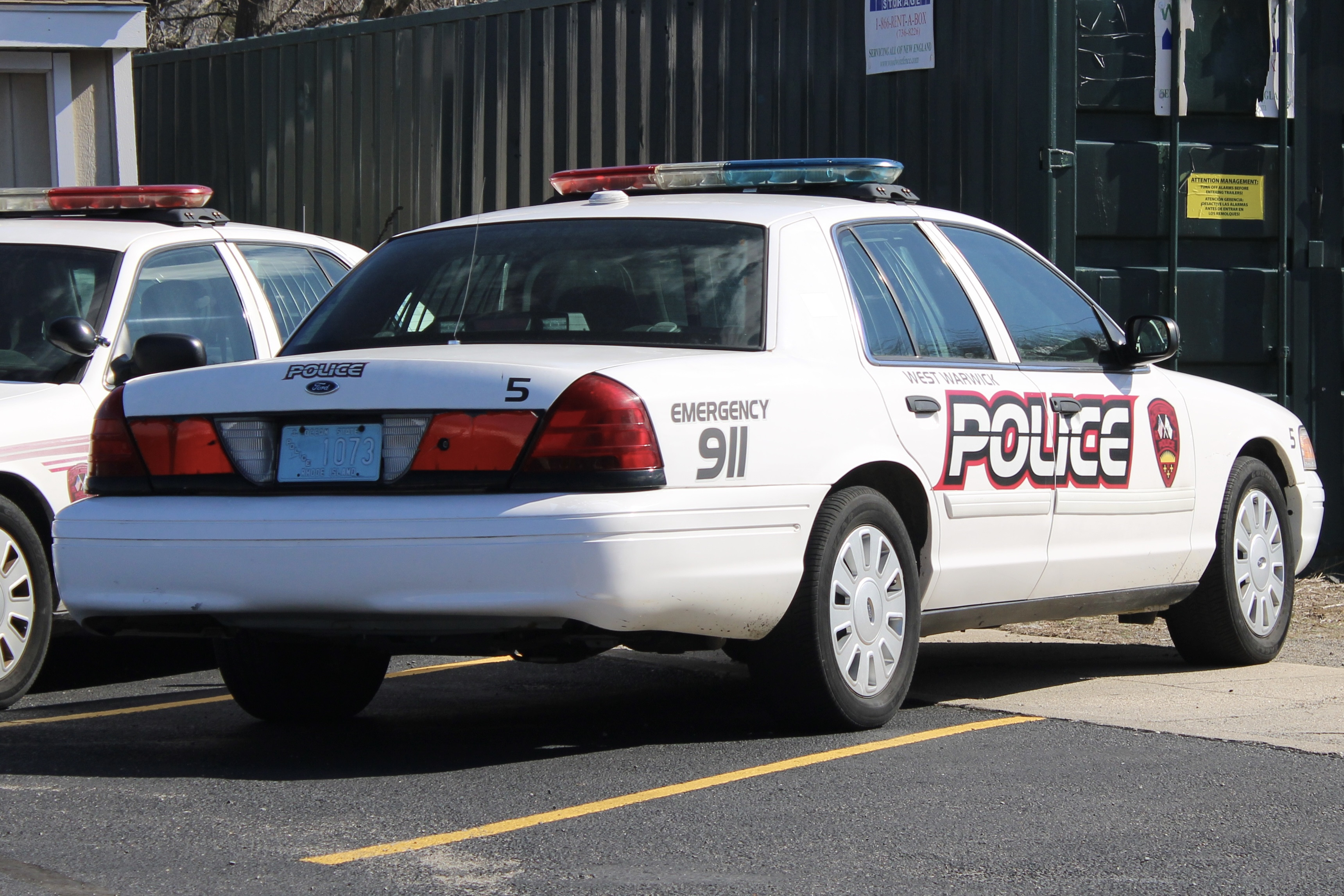 A photo  of West Warwick Police
            Car 5, a 2009 Ford Crown Victoria Police Interceptor             taken by @riemergencyvehicles