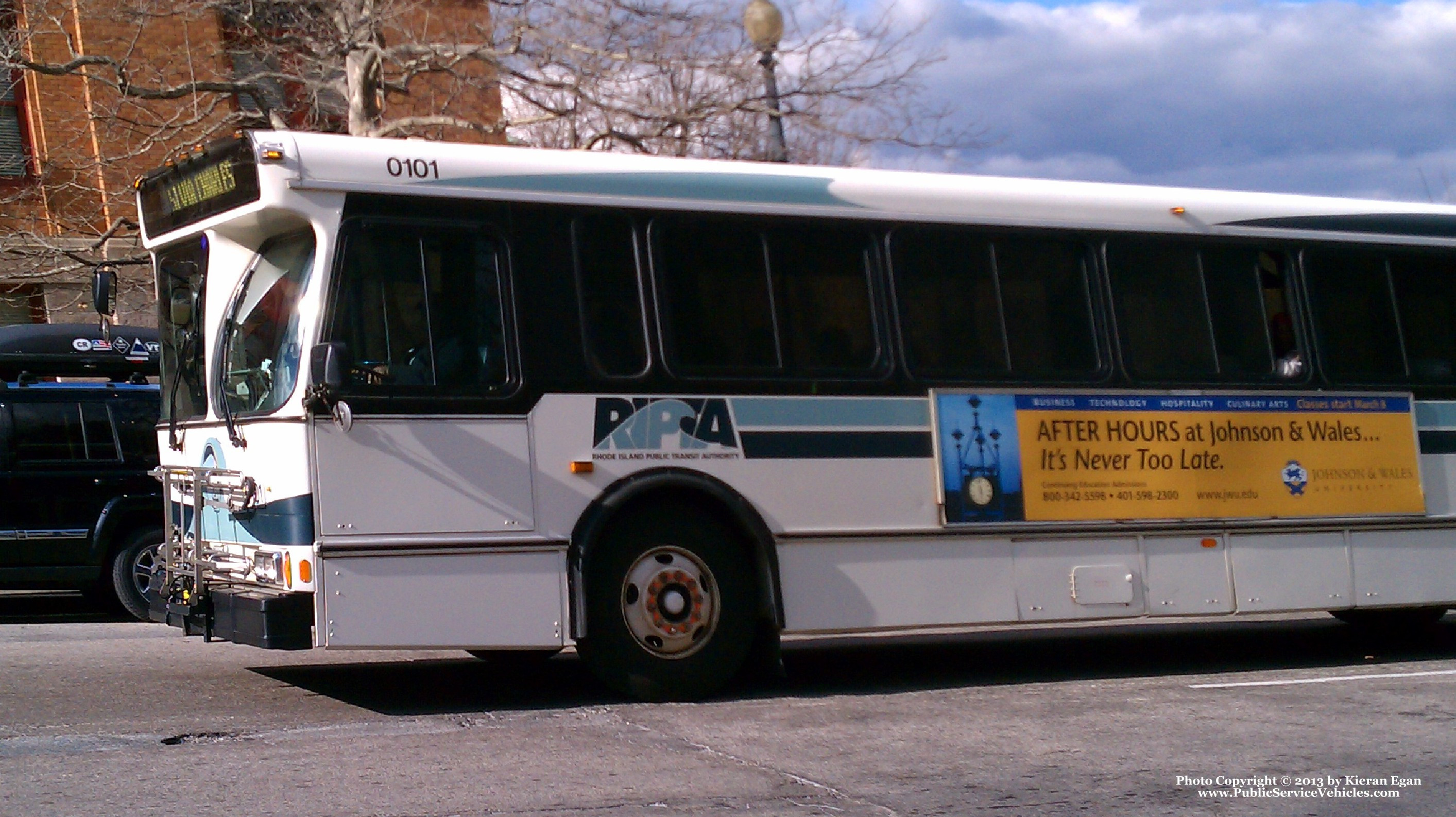 A photo  of Rhode Island Public Transit Authority
            Bus 0101, a 2001 Orion V 05.501             taken by Kieran Egan