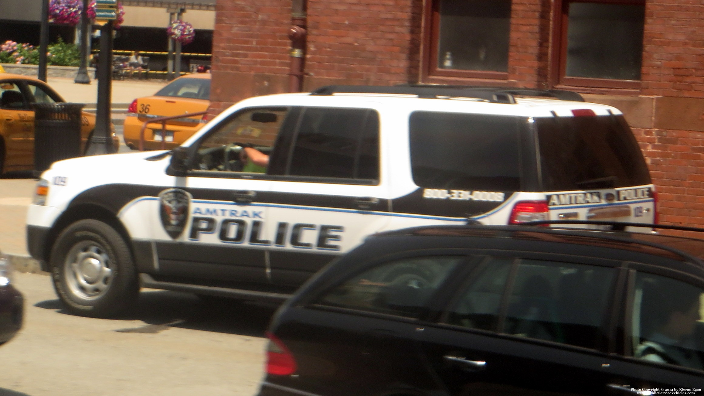 A photo  of Amtrak Police
            Cruiser 109, a 2012-2014 Ford Expedition             taken by Kieran Egan