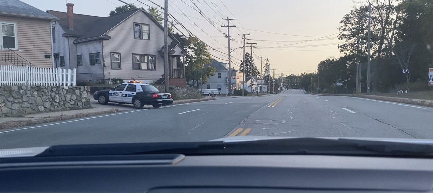 A photo  of Warwick Police
            Cruiser R-83, a 2009-2011 Ford Crown Victoria Police Interceptor             taken by @riemergencyvehicles