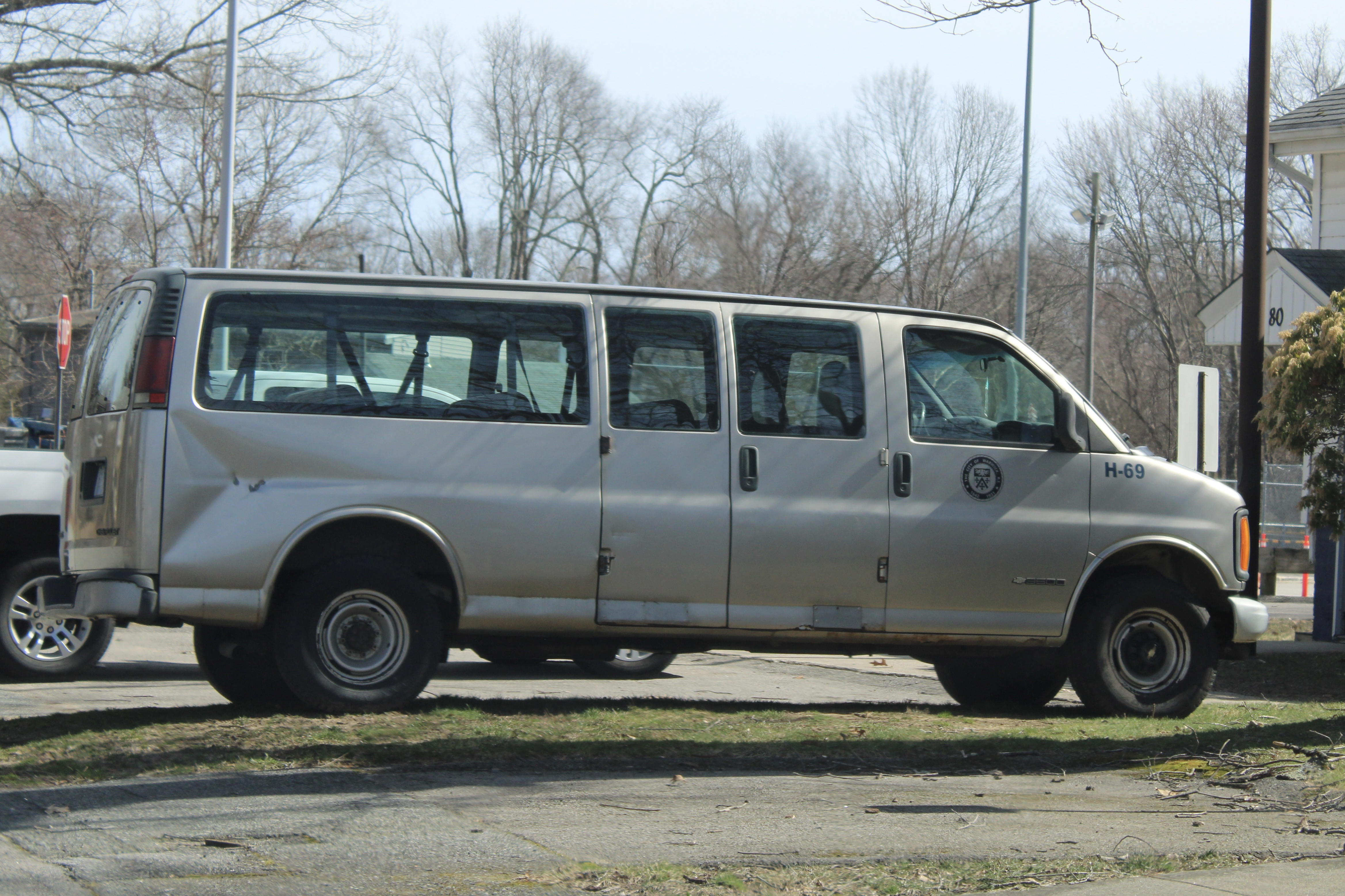 A photo  of Warwick Public Works
            Van 5871, a 1996-2006 Chevrolet Express             taken by @riemergencyvehicles