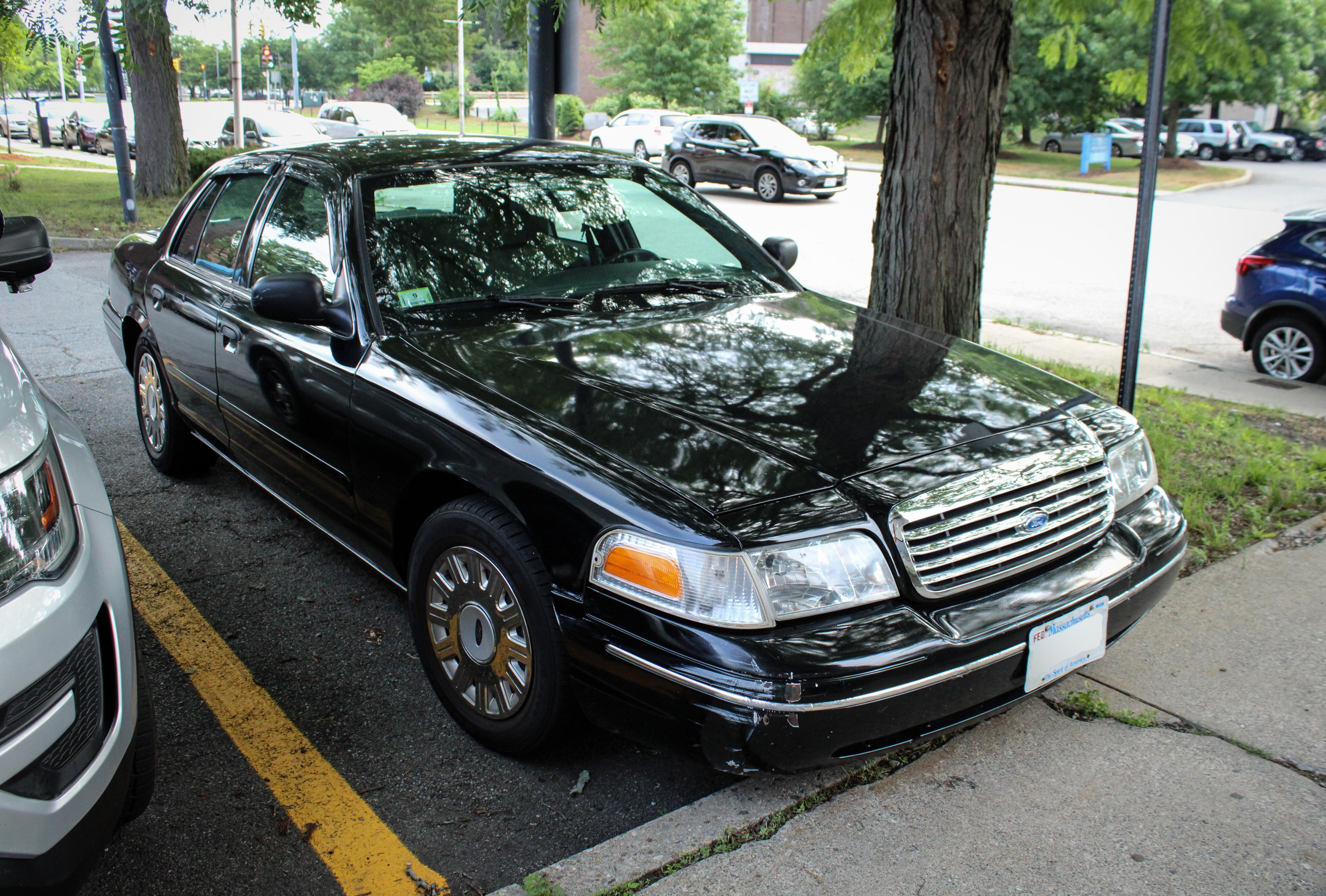 A photo  of Lowell Police
            Unmarked Unit, a 2004 Ford Crown Victoria Police Interceptor             taken by Nicholas You