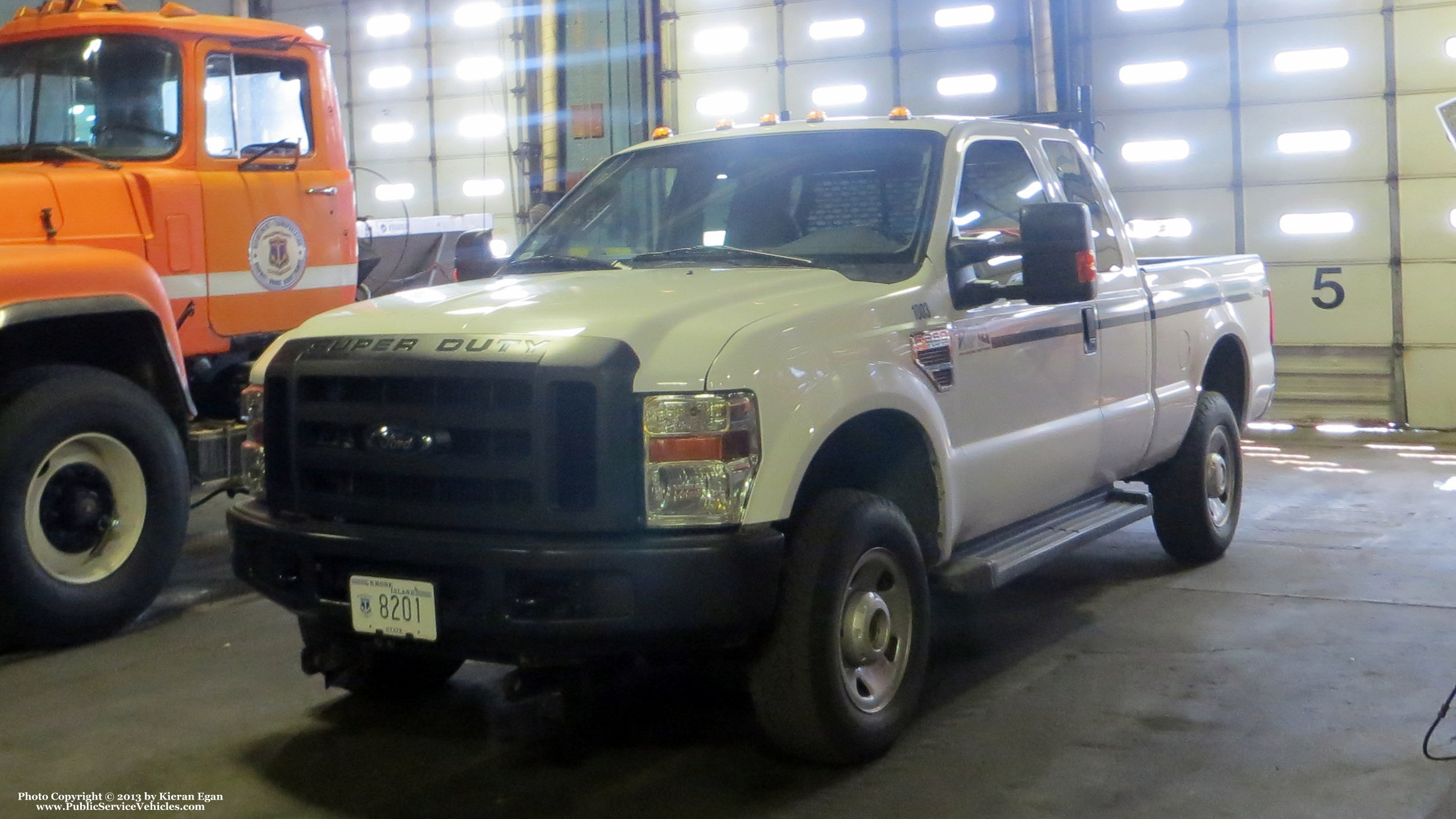 A photo  of Rhode Island Public Transit Authority
            Truck 41003, a 2010 Ford F-250 XL Super Cab             taken by Kieran Egan