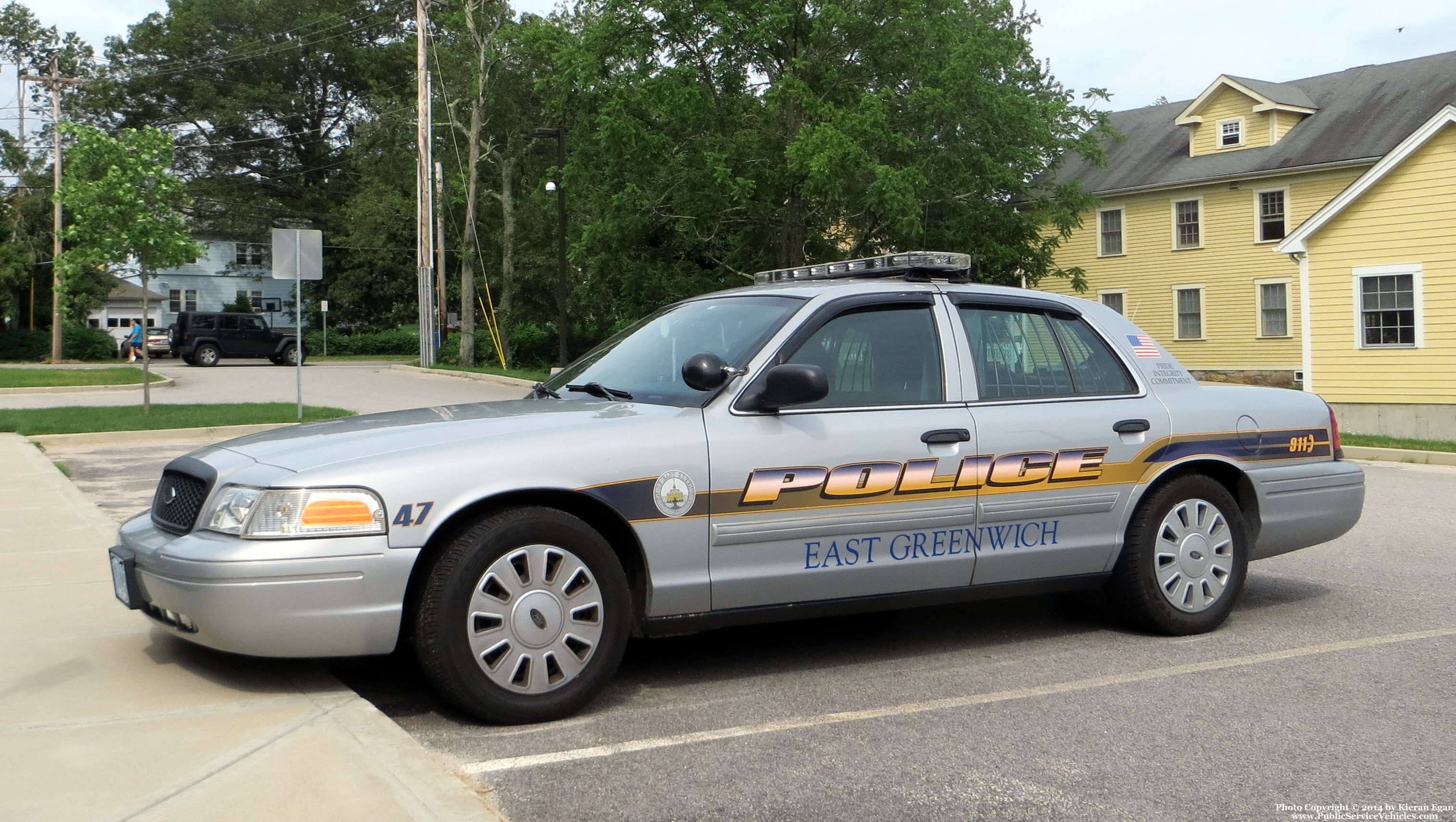 A photo  of East Greenwich Police
            Cruiser 1247, a 2009-2011 Ford Crown Victoria Police Interceptor/2009-2011 Ford Crown Victoria Police Interceptor             taken by Kieran Egan