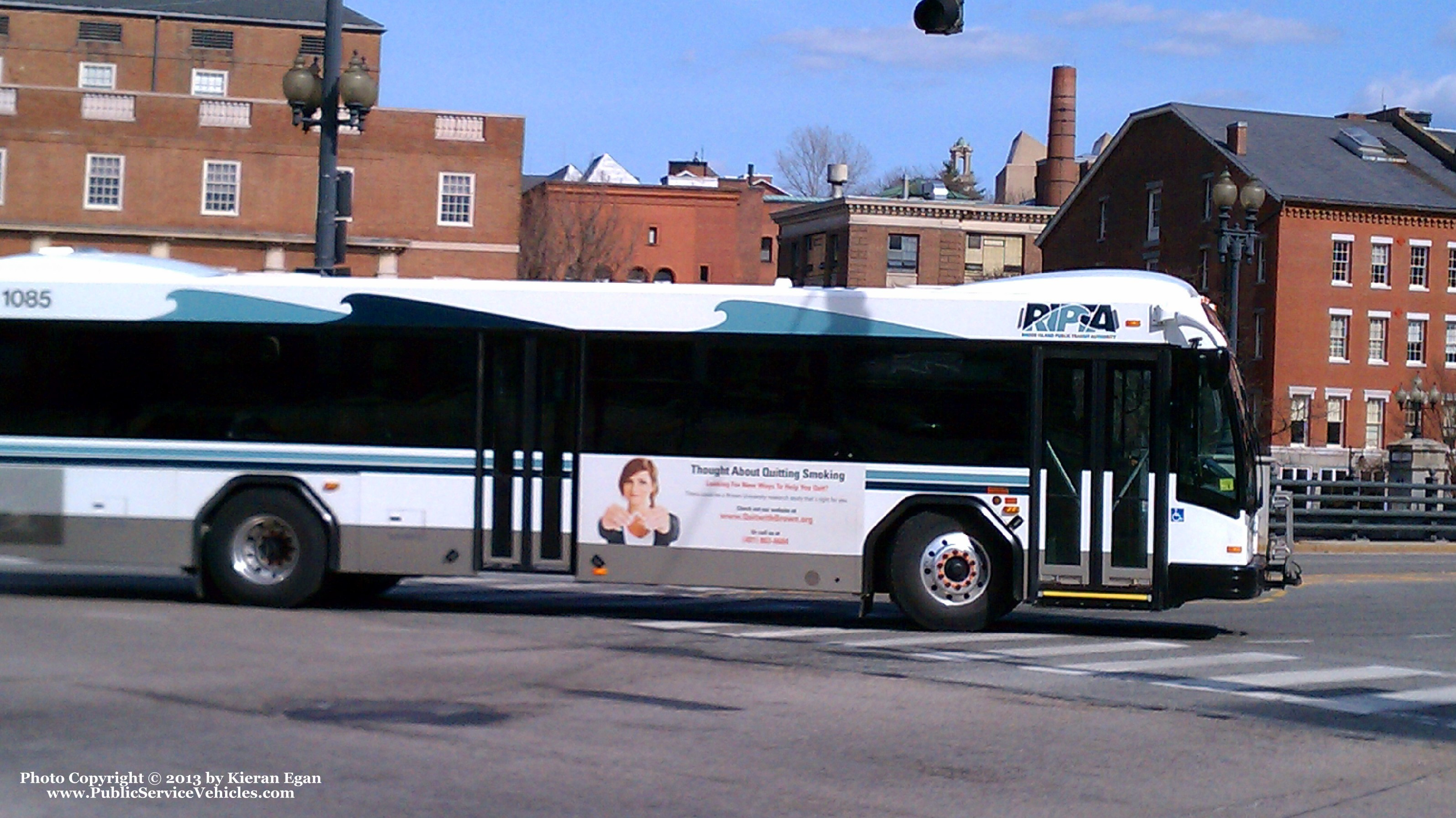 A photo  of Rhode Island Public Transit Authority
            Bus 1085, a 2010 Gillig BRT             taken by Kieran Egan