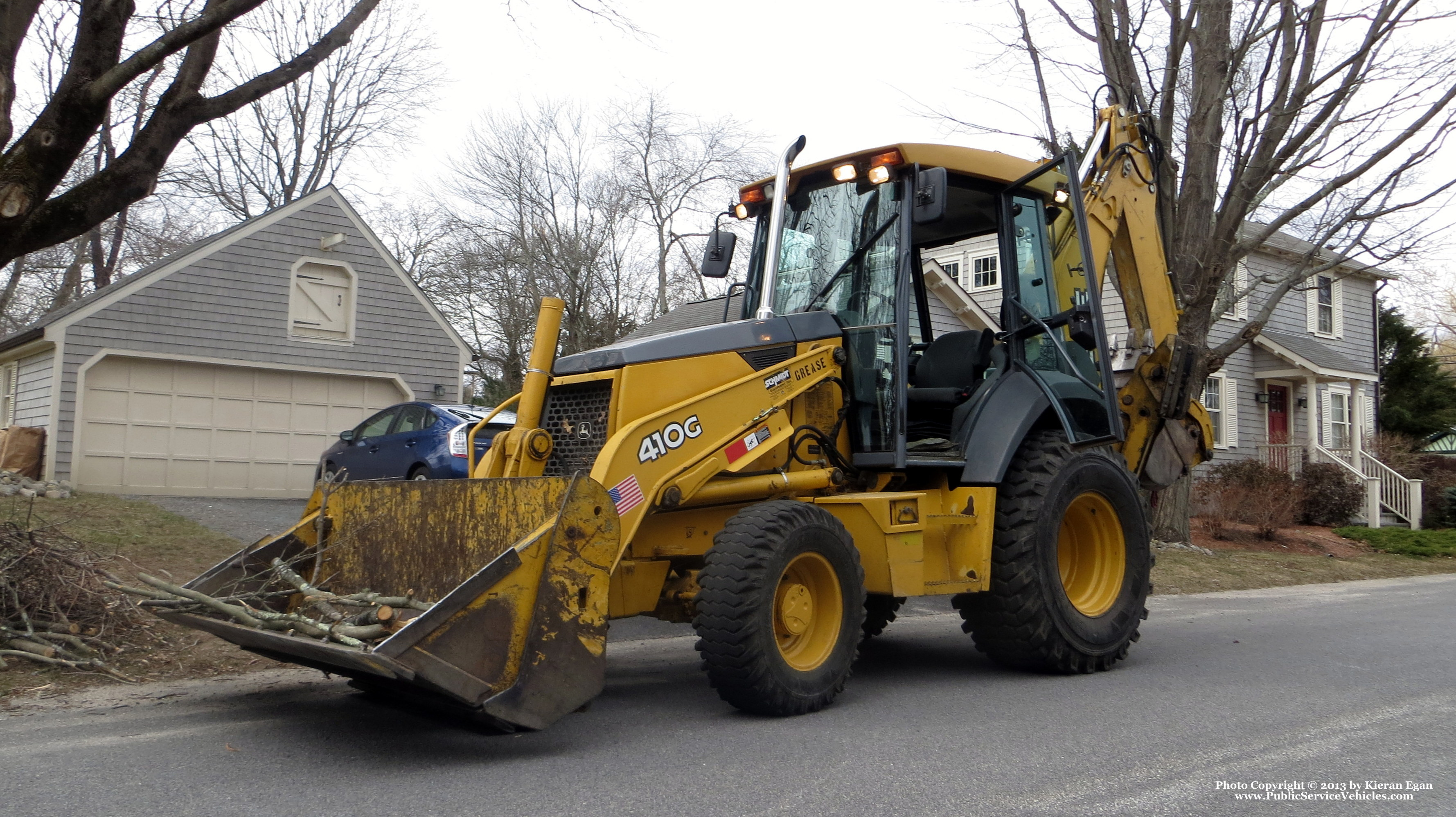 A photo  of Barrington Public Works
            Backhoe 33, a 2006 John Deere 410G Backhoe             taken by Kieran Egan