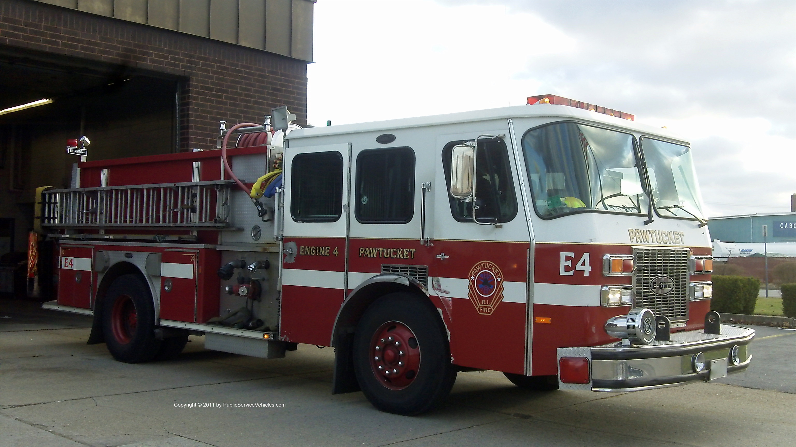 A photo  of Pawtucket Fire
            Engine 4, a 1993 E-One Protector             taken by Kieran Egan