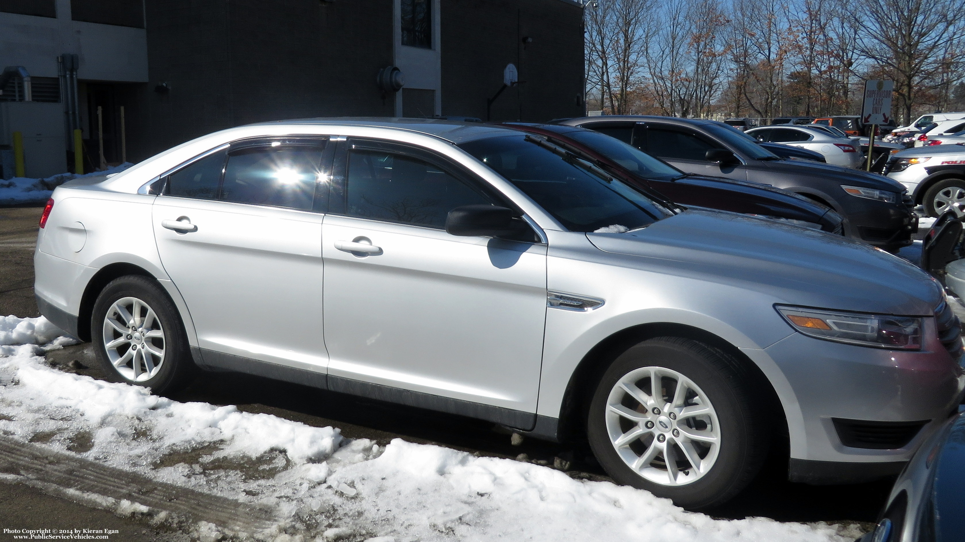 A photo  of East Providence Police
            Detective Unit, a 2013 Ford Taurus             taken by Kieran Egan