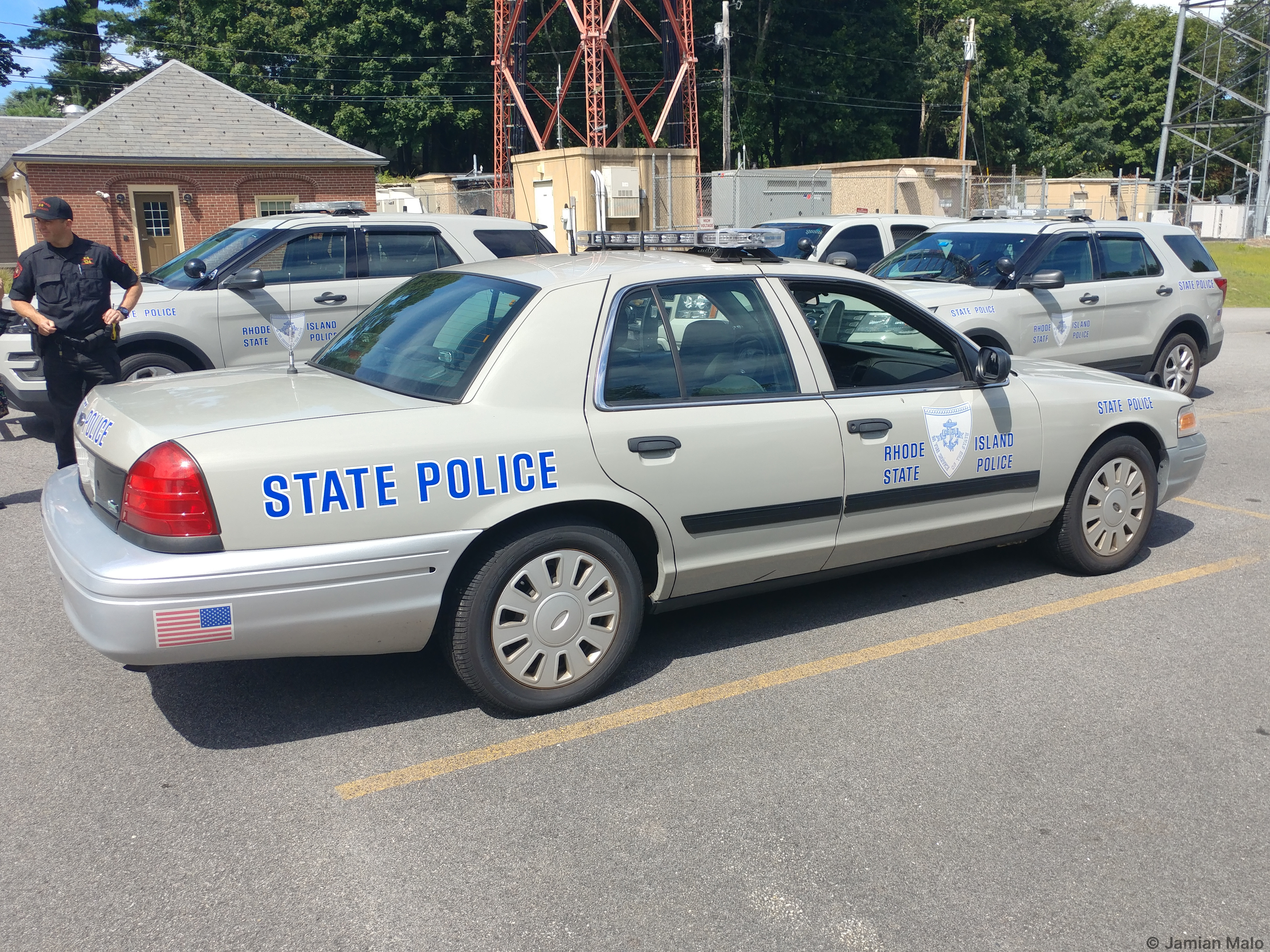 A photo  of Rhode Island State Police
            Cruiser 972, a 2009-2011 Ford Crown Victoria Police Interceptor             taken by Jamian Malo