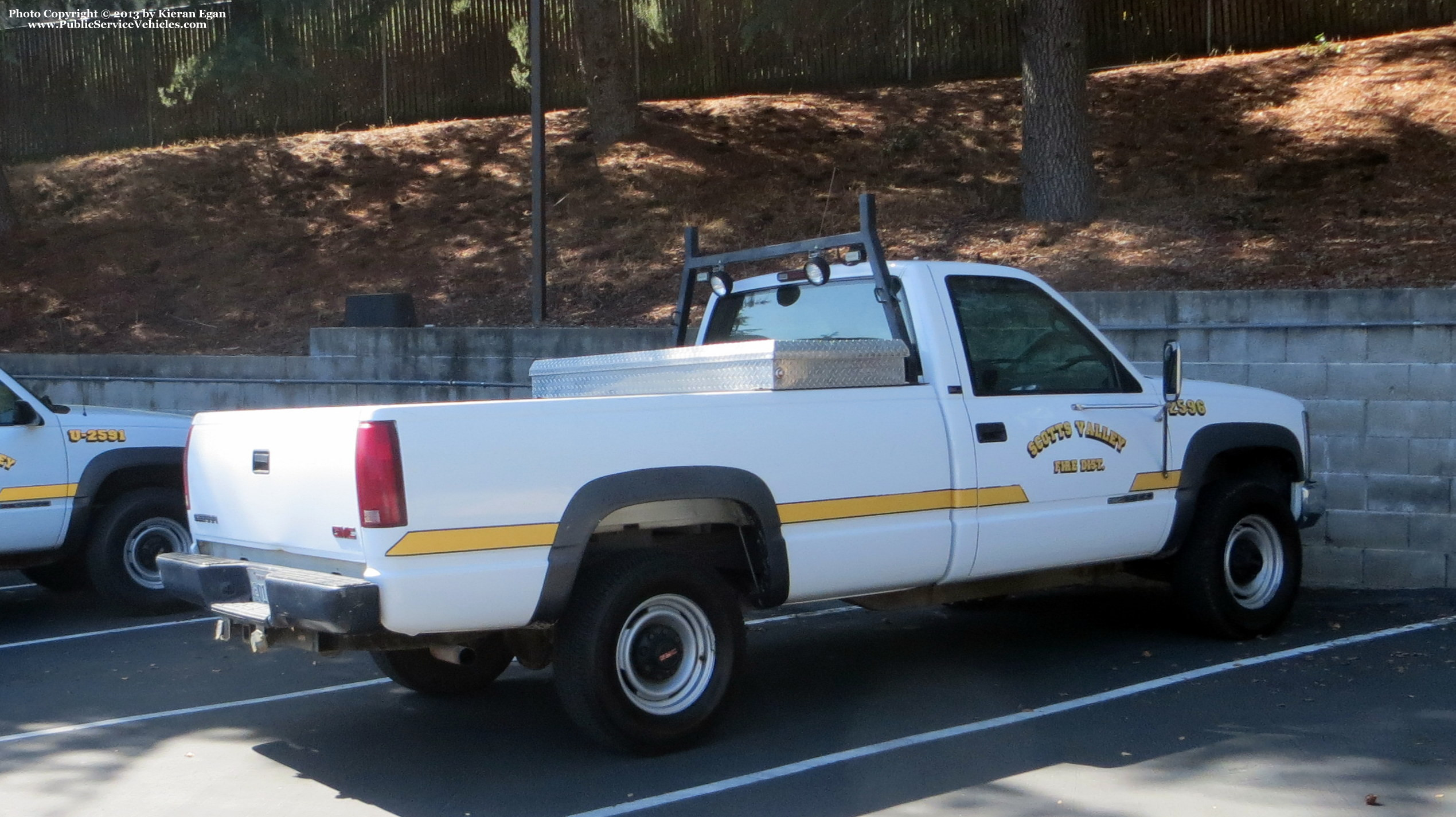 A photo  of Scotts Valley Fire
            Utility 2596, a 1988-1999 Chevrolet CK Crew Cab             taken by Kieran Egan