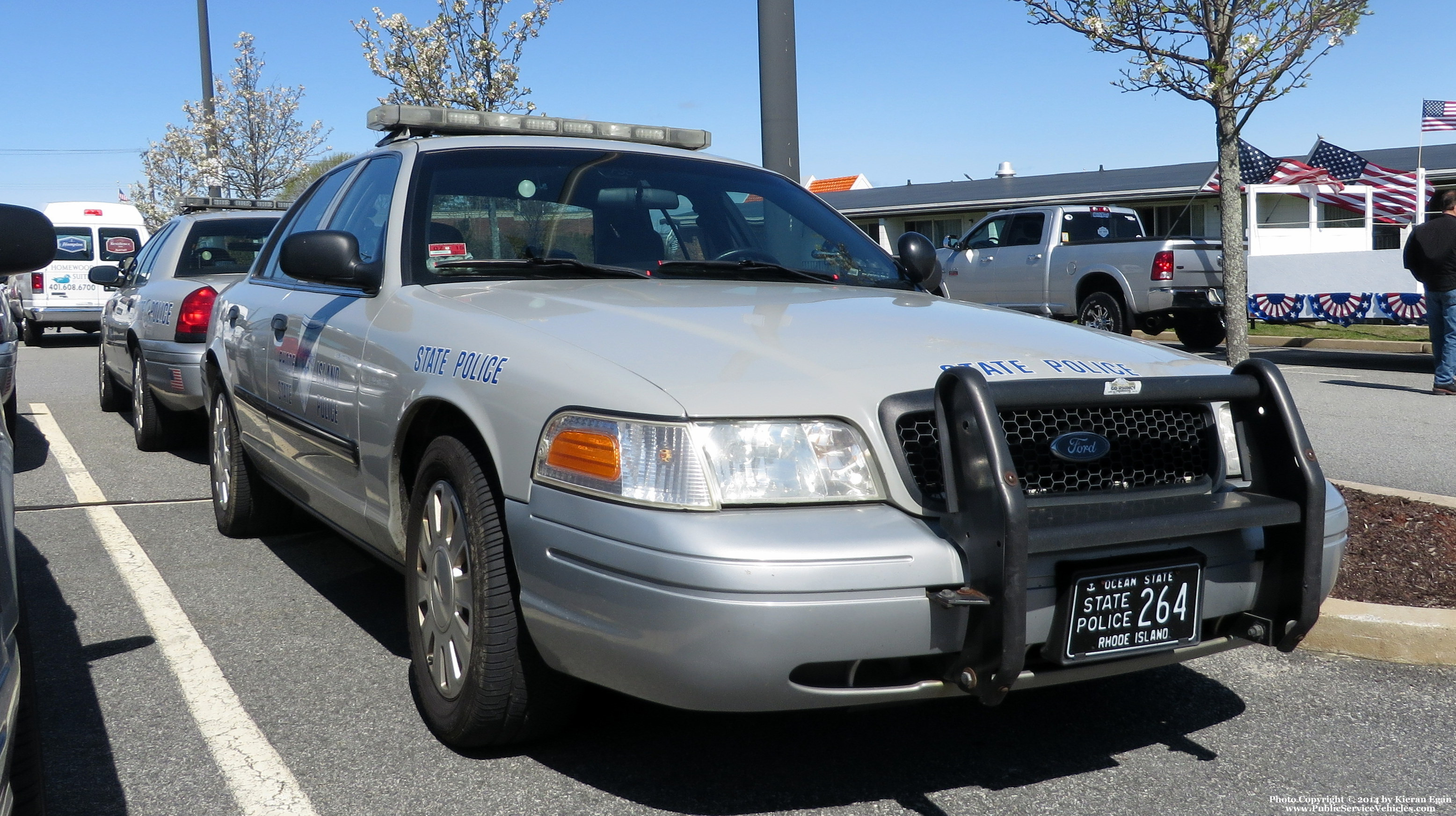 A photo  of Rhode Island State Police
            Cruiser 264, a 2009 Ford Crown Victoria Police Interceptor             taken by Kieran Egan