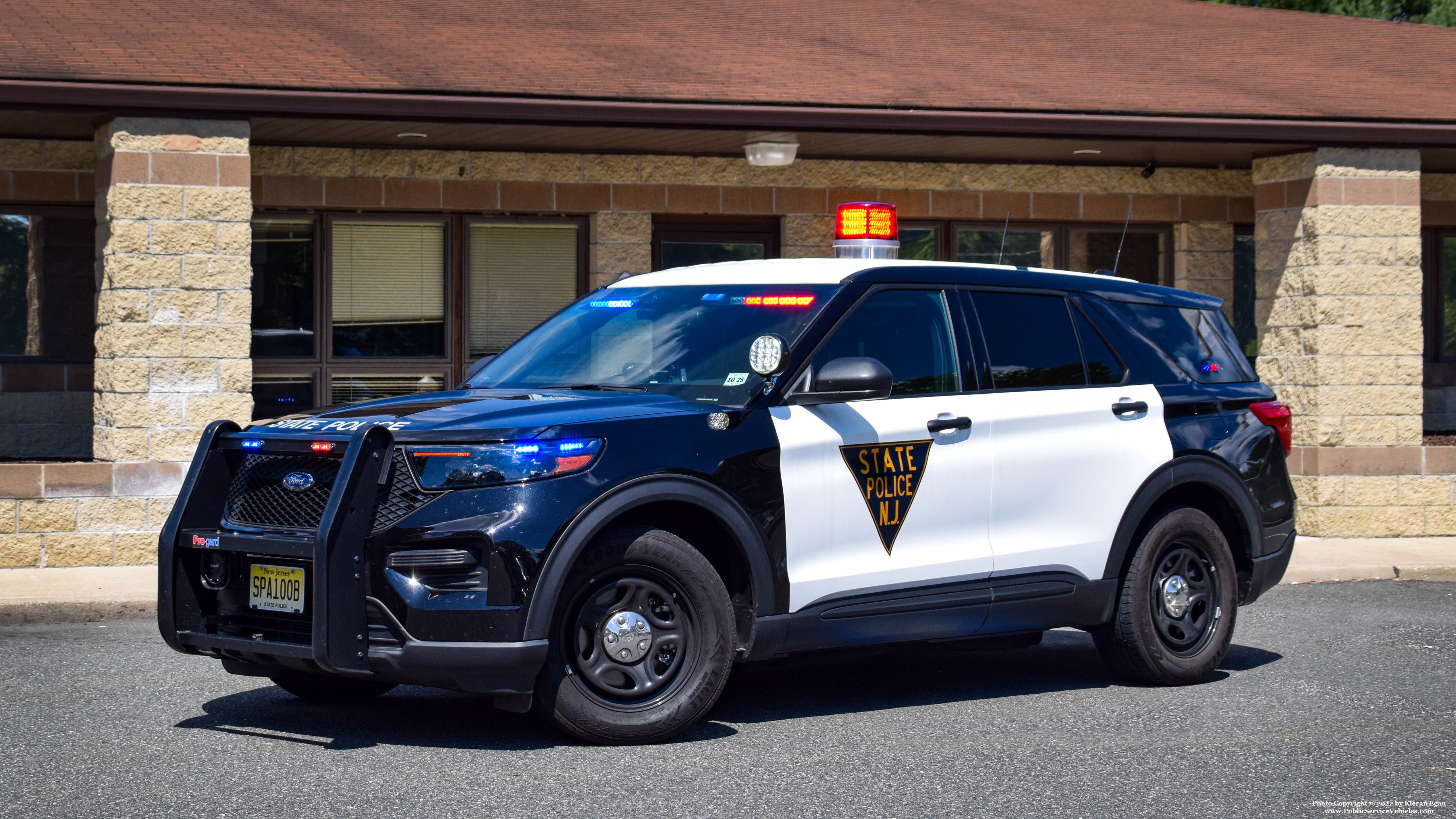 A photo  of New Jersey State Police
            Cruiser 100B, a 2020 Ford Police Interceptor Utility             taken by Kieran Egan