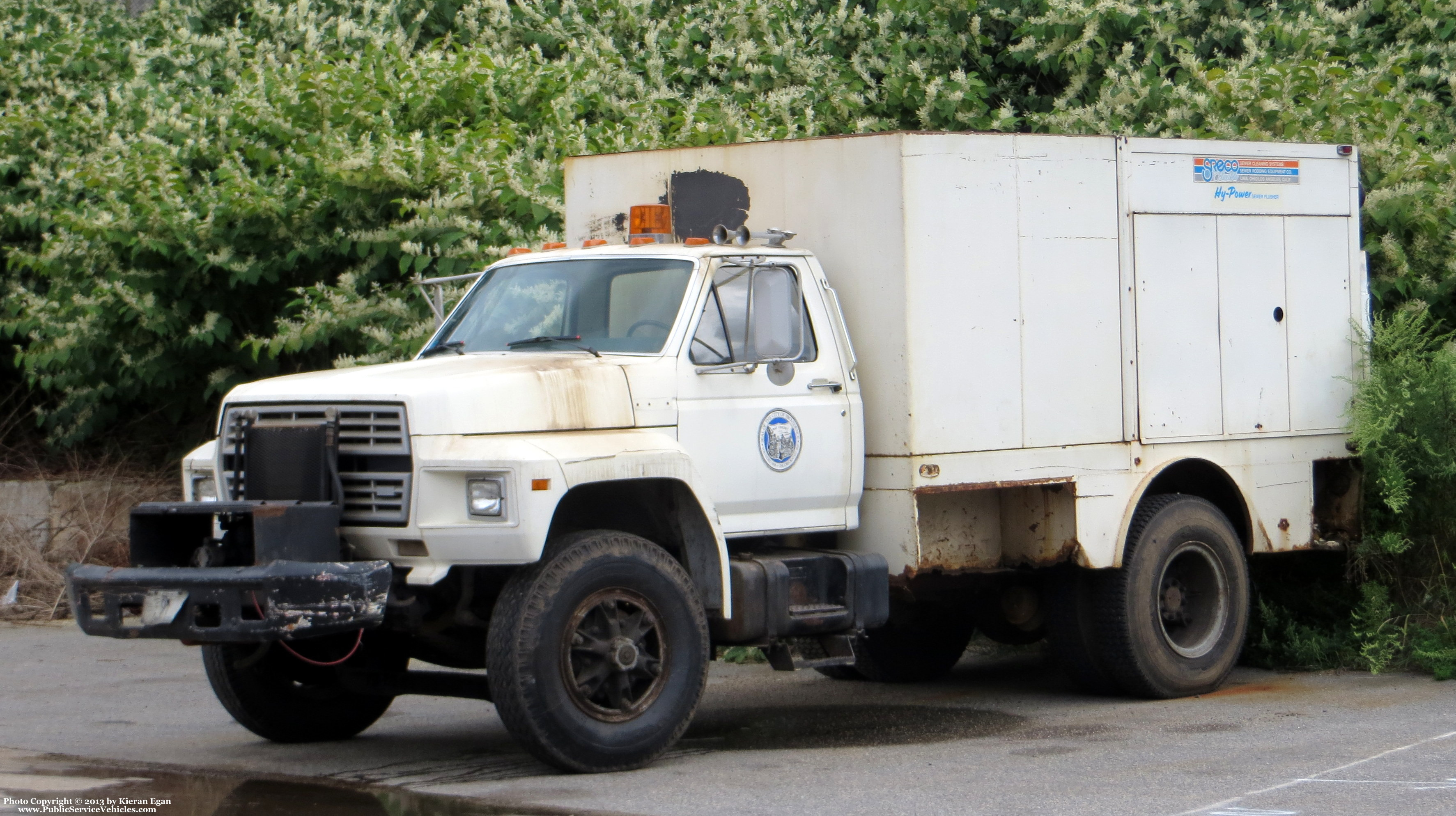 A photo  of Providence Sewer Division
            Truck 97, a 1980-1994 Ford F-600             taken by Kieran Egan