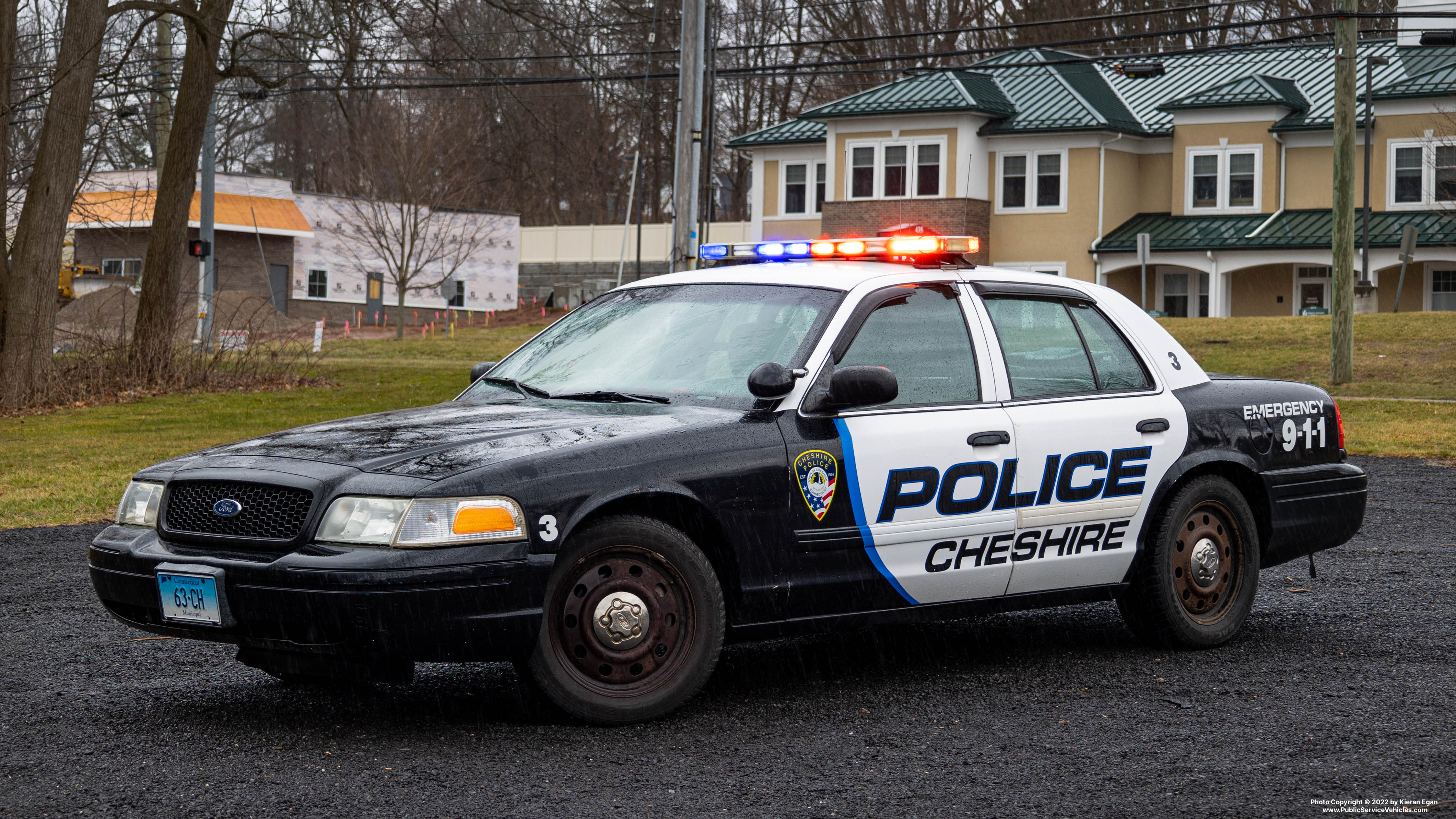 A photo  of Cheshire Police
            Cruiser 3, a 2009-2011 Ford Crown Victoria Police Interceptor             taken by Kieran Egan