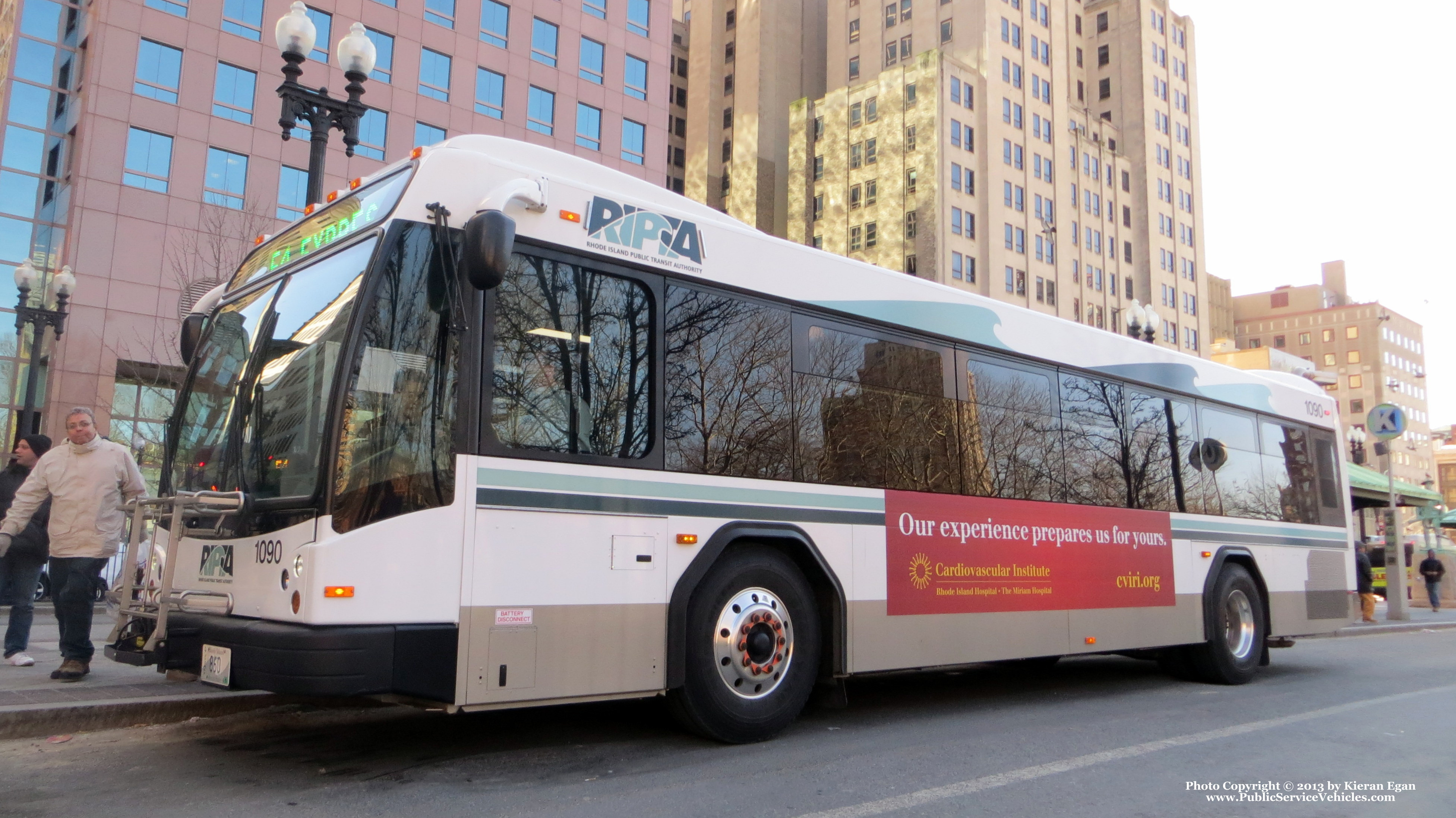 A photo  of Rhode Island Public Transit Authority
            Bus 1090, a 2010 Gillig BRT             taken by Kieran Egan