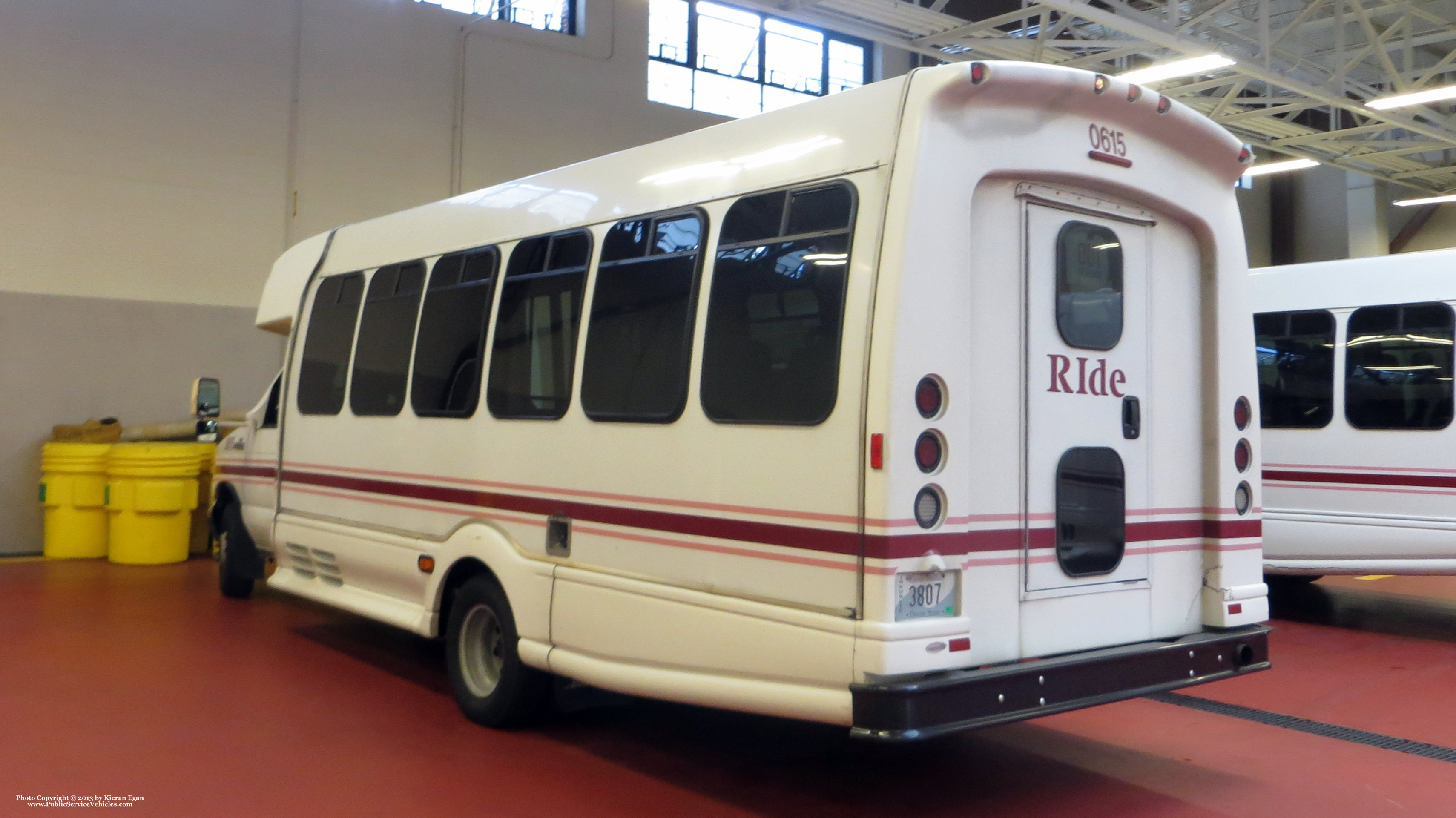 A photo  of Rhode Island Public Transit Authority
            Paratransit Bus 0615, a 2006 Ford E-450 Bus             taken by Kieran Egan