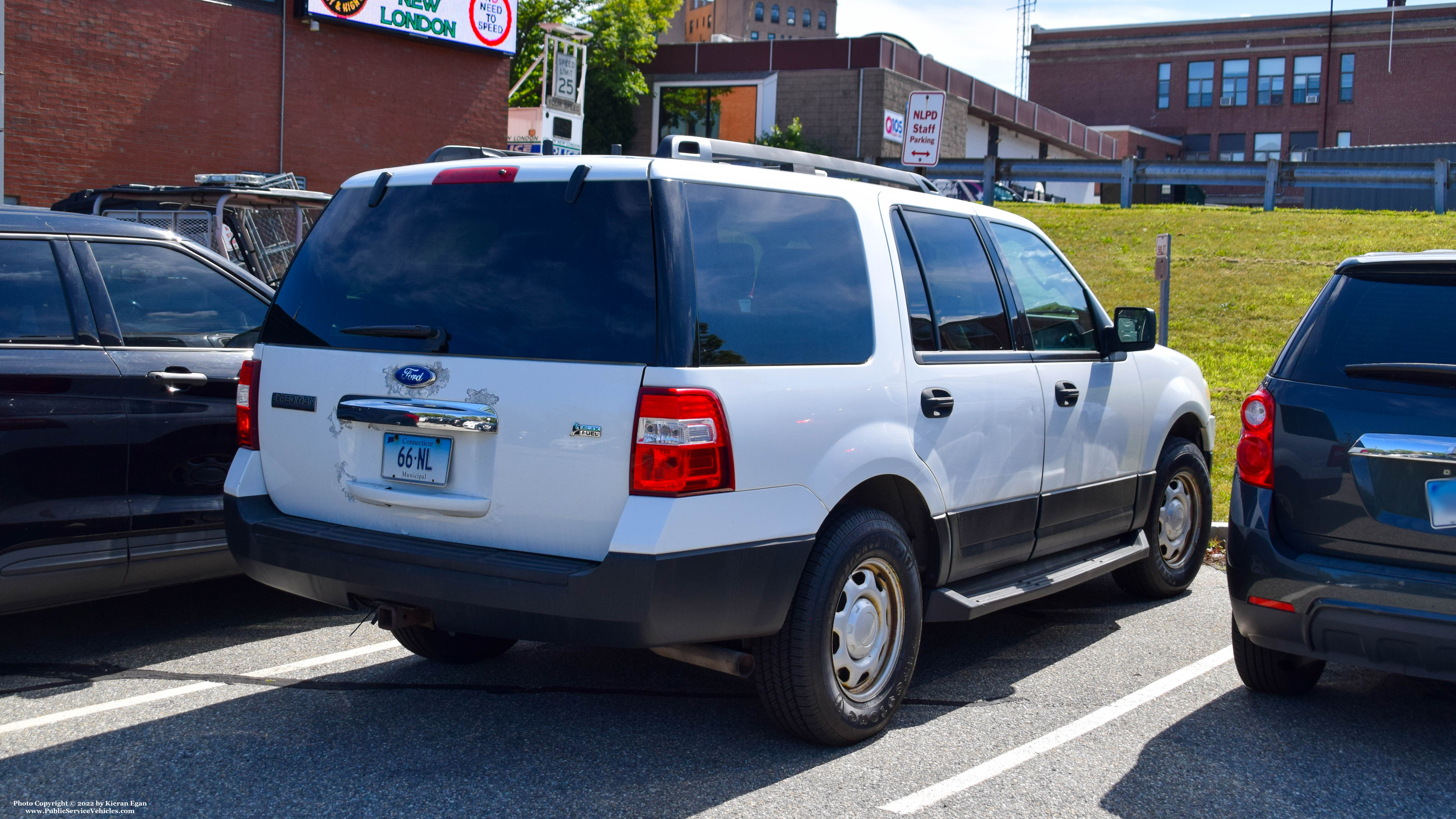 A photo  of New London Police
            Car 66, a 2007-2014 Ford Expedition             taken by Kieran Egan