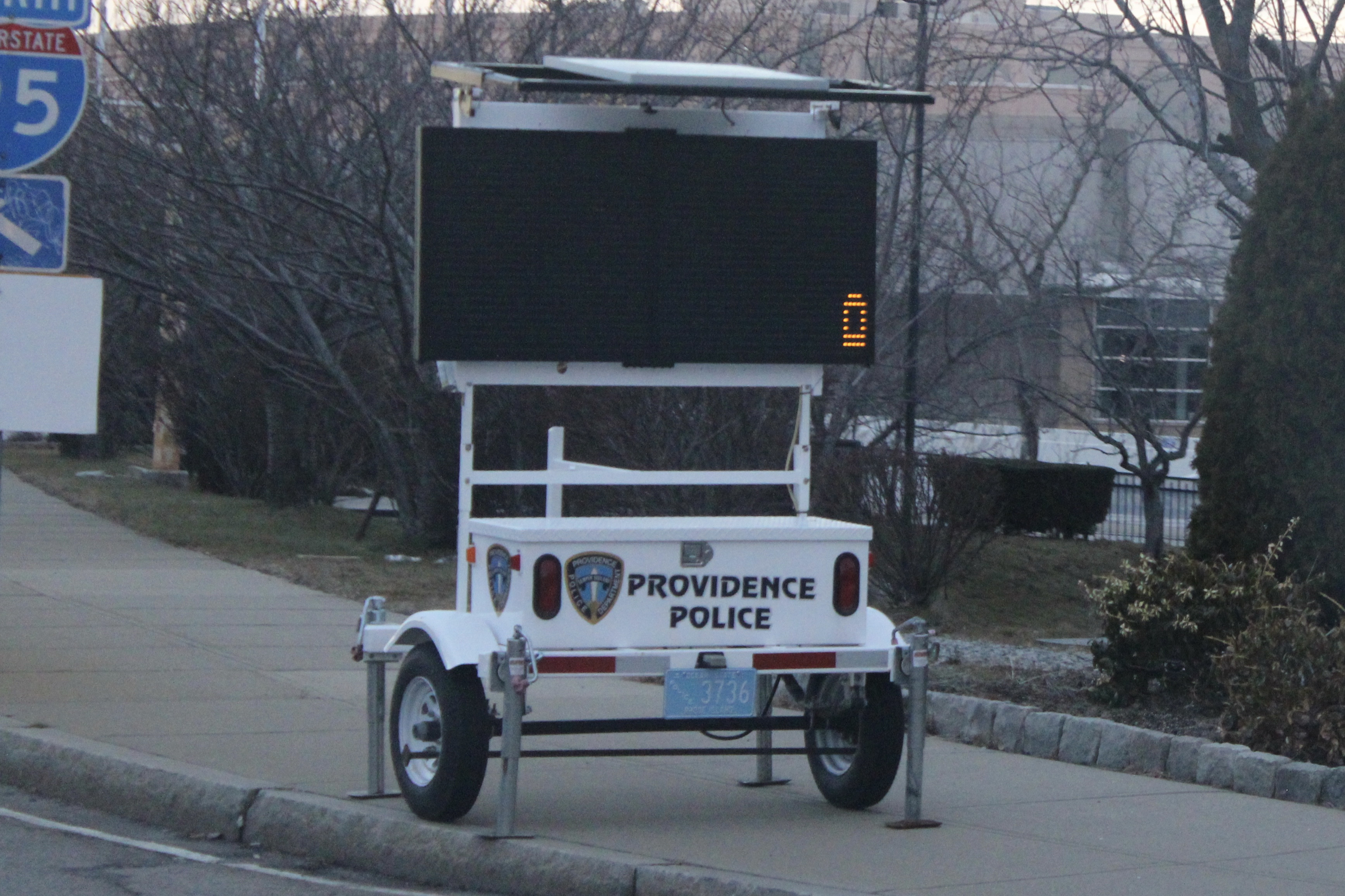 A photo  of Providence Police
            Message Trailer 3736, a 2006-2011 All Traffic Solutions Message Trailer             taken by @riemergencyvehicles