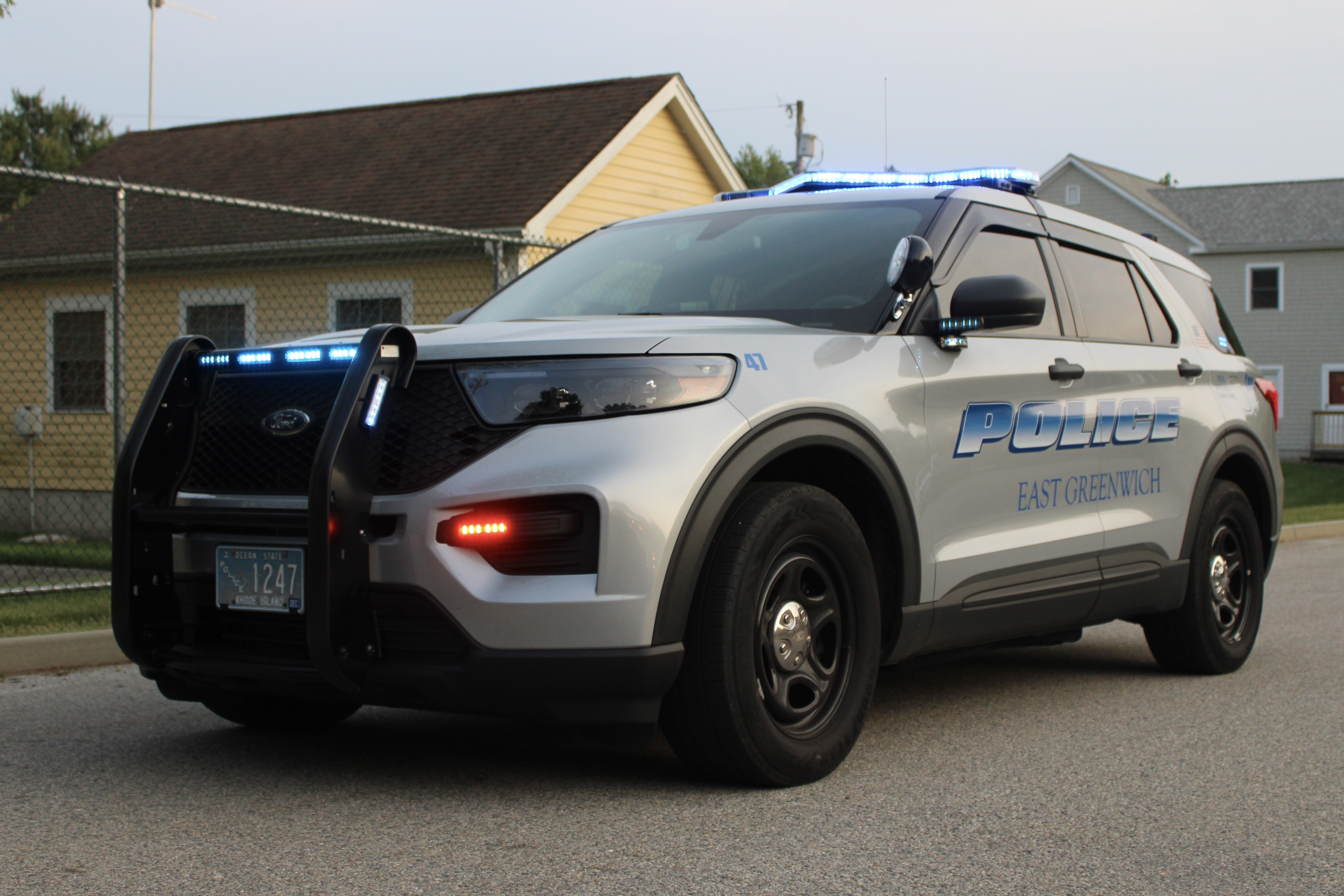 A photo  of East Greenwich Police
            Cruiser 1247, a 2022 Ford Police Interceptor Utility/2022 Ford Police Interceptor Utility             taken by @riemergencyvehicles