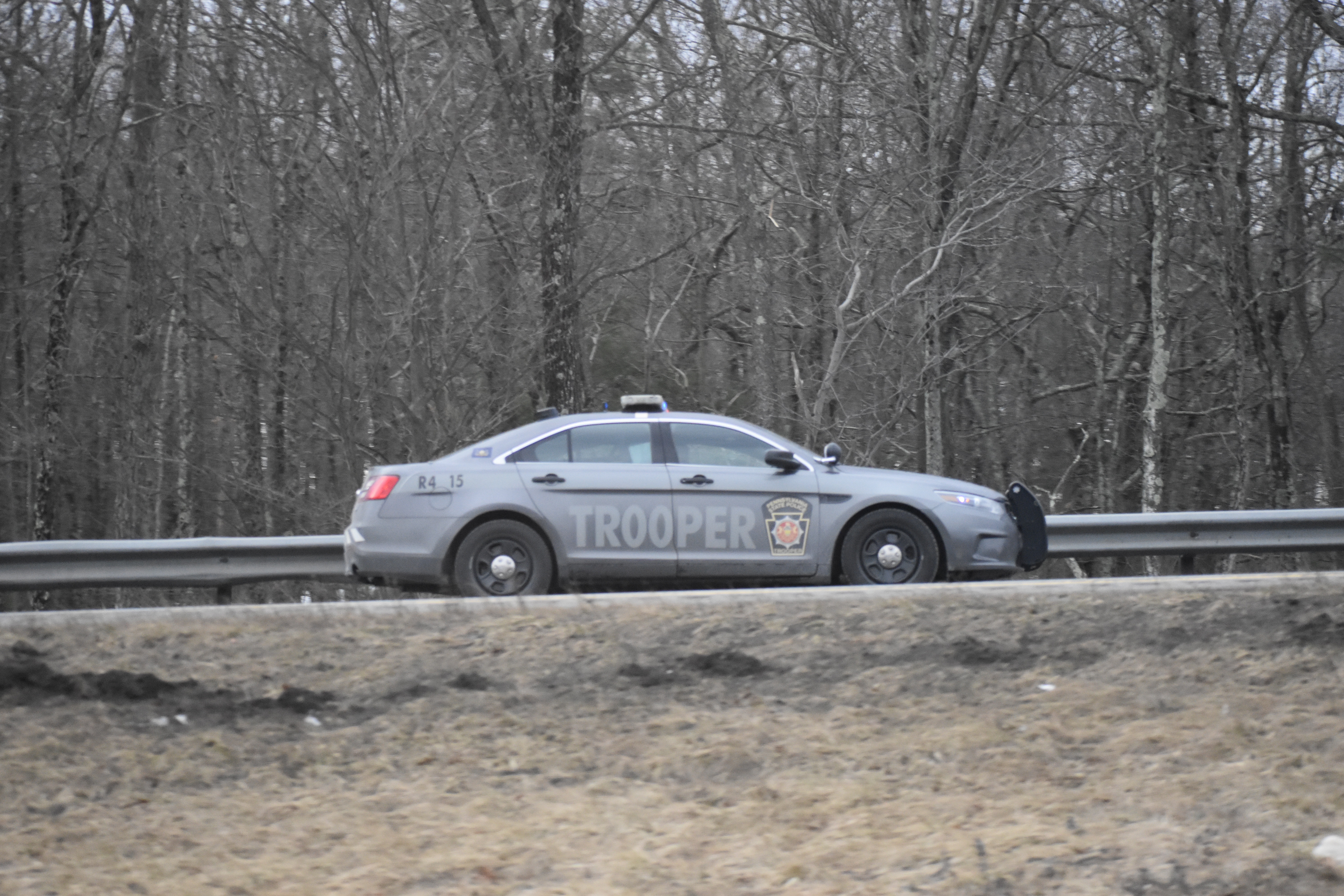 A photo  of Pennsylvania State Police
            Cruiser R4 15, a 2013-2019 Ford Police Interceptor Sedan             taken by Luke Tougas