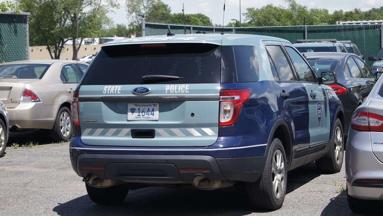 A photo  of Massachusetts State Police
            Cruiser 1644, a 2013-2014 Ford Police Interceptor Utility             taken by Jamian Malo