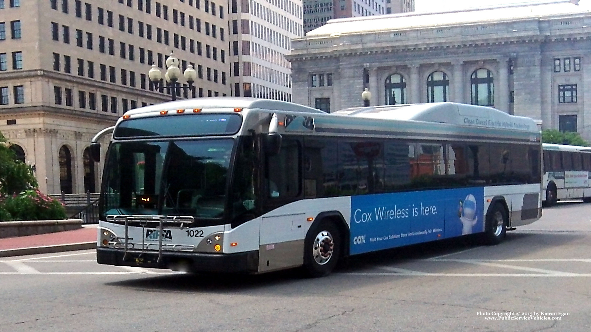 A photo  of Rhode Island Public Transit Authority
            Bus 1022, a 2010 Gillig BRT HEV             taken by Kieran Egan