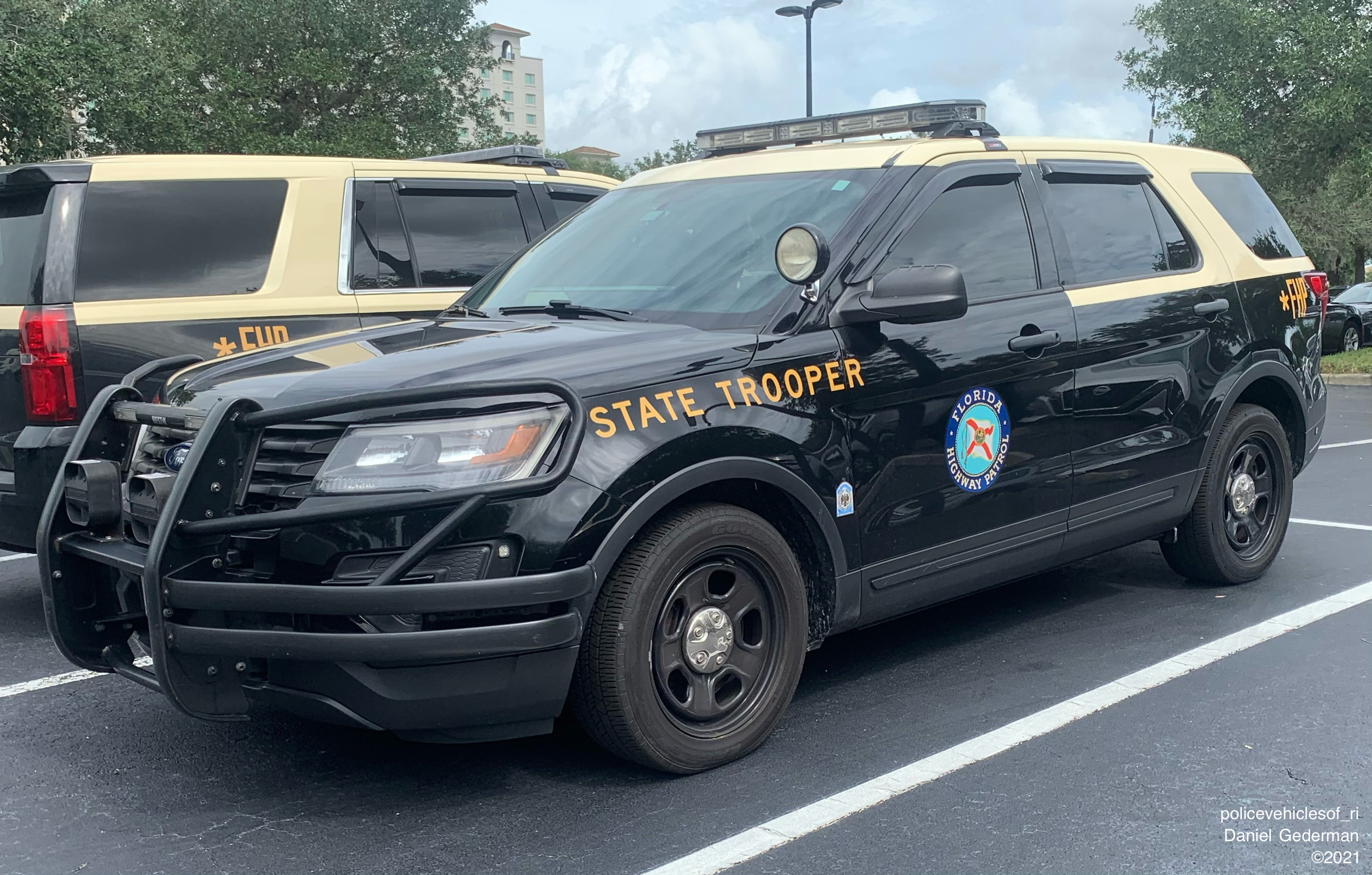 A photo  of Florida Highway Patrol
            Cruiser 2346, a 2016-2019 Ford Police Interceptor Utility             taken by Dan Gederman