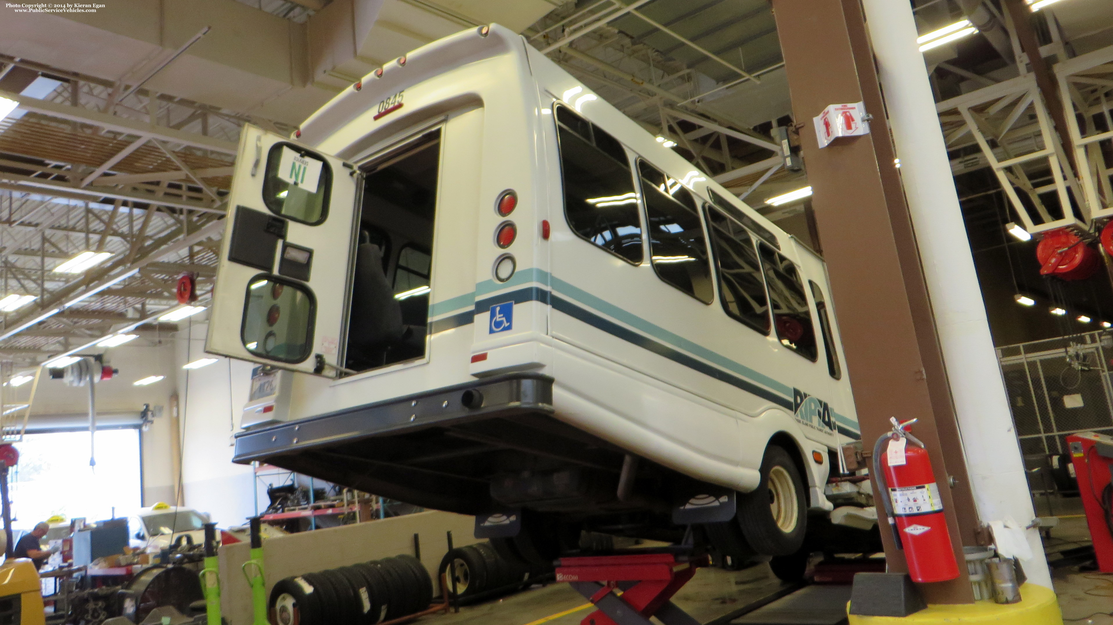 A photo  of Rhode Island Public Transit Authority
            Flex Van 0845, a 2008 Ford E-450 Bus             taken by Kieran Egan