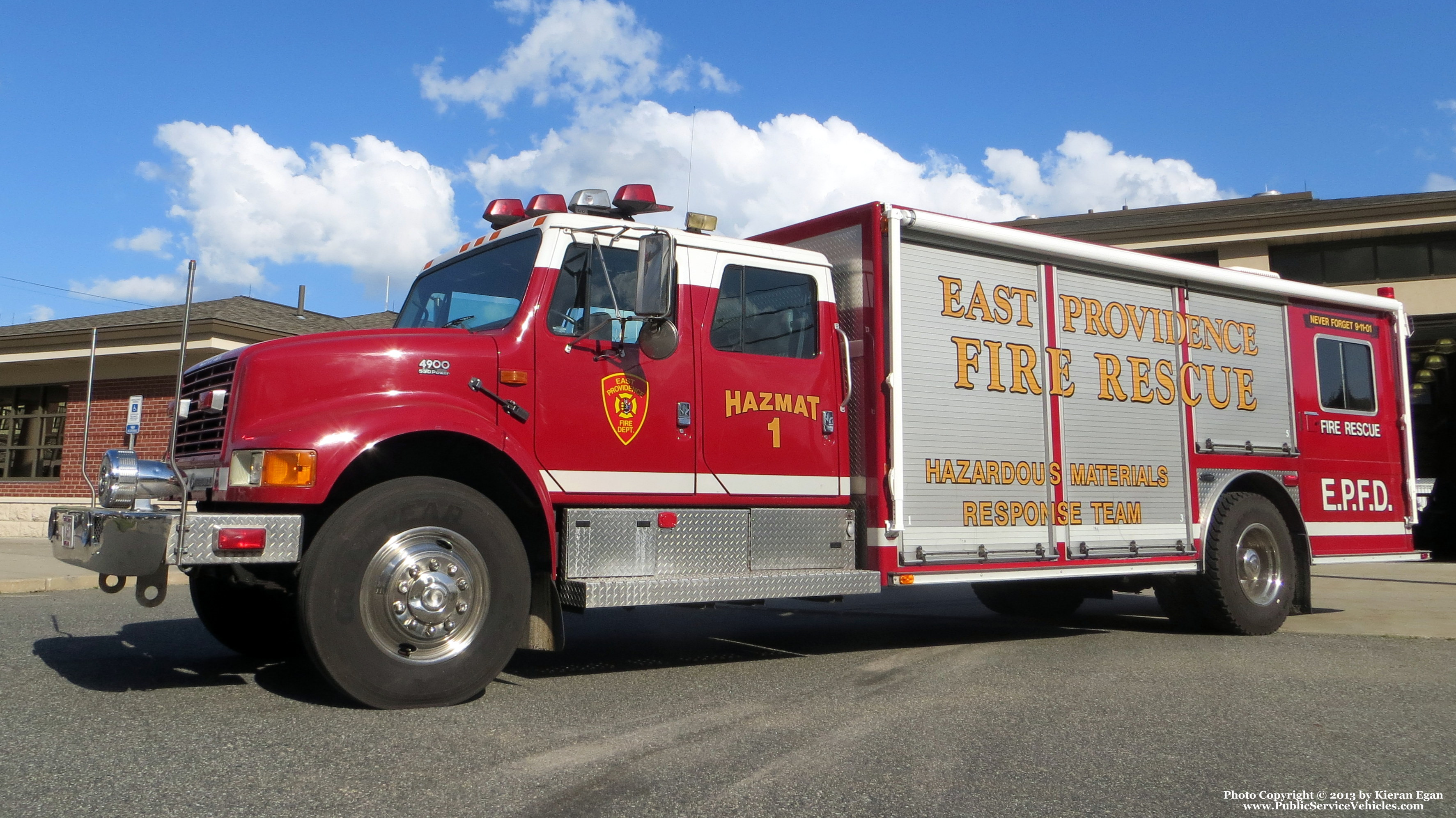 A photo  of East Providence Fire
            HazMat 1, a 1995 International 4900             taken by Kieran Egan