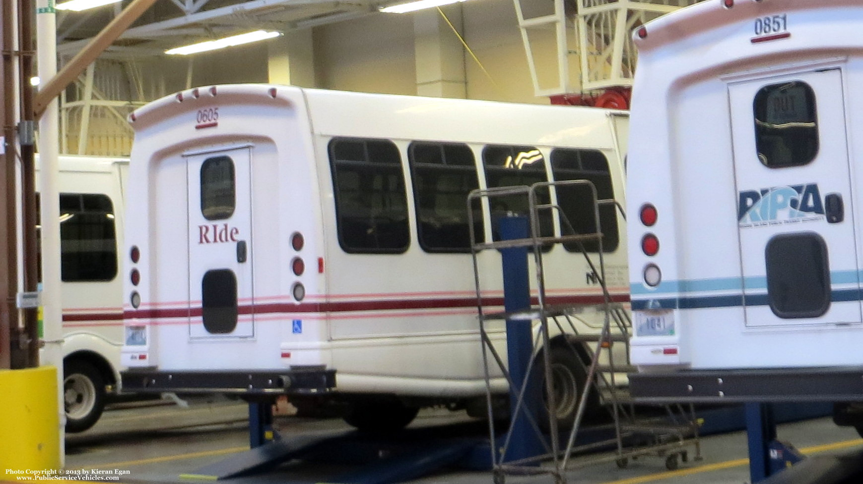 A photo  of Rhode Island Public Transit Authority
            Paratransit Bus 0605, a 2006 Ford E-450 Bus             taken by Kieran Egan