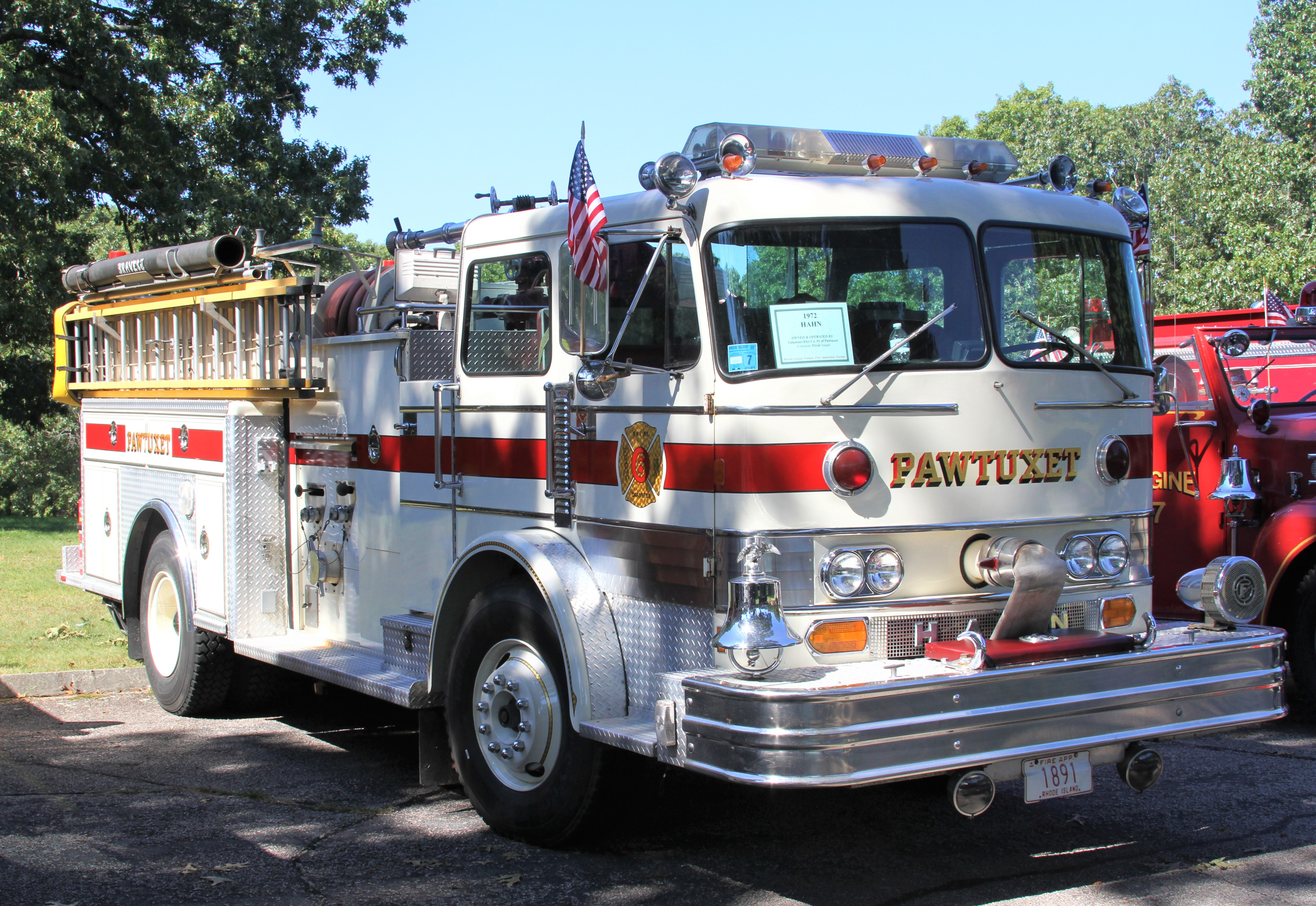 A photo  of Antique Fire Apparatus in Rhode Island
            Pawtuxet Fire Engine 6, a 1972 Hahn             taken by Richard Schmitter