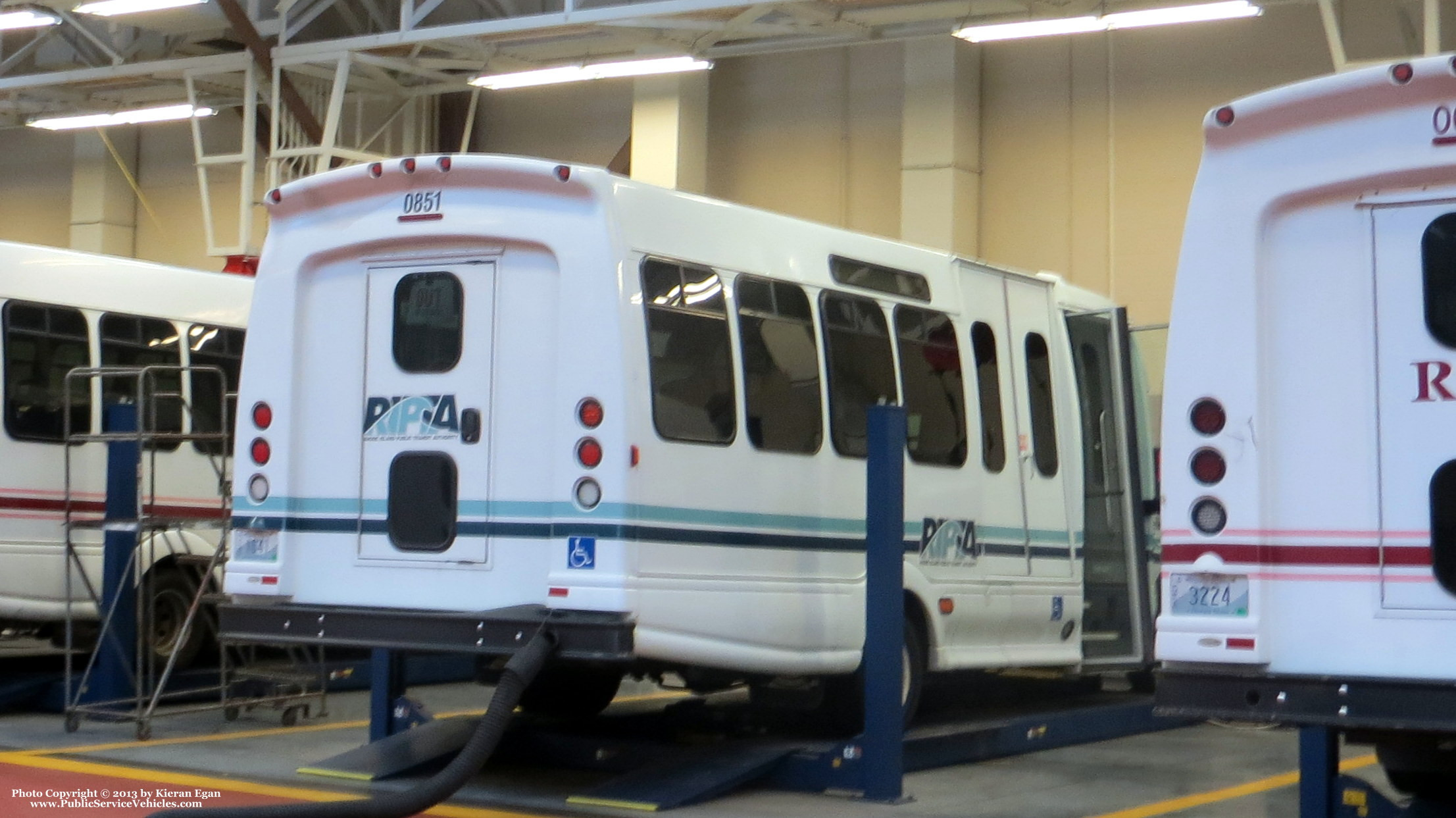 A photo  of Rhode Island Public Transit Authority
            Flex Van 0851, a 2008 Ford E-450 Bus             taken by Kieran Egan