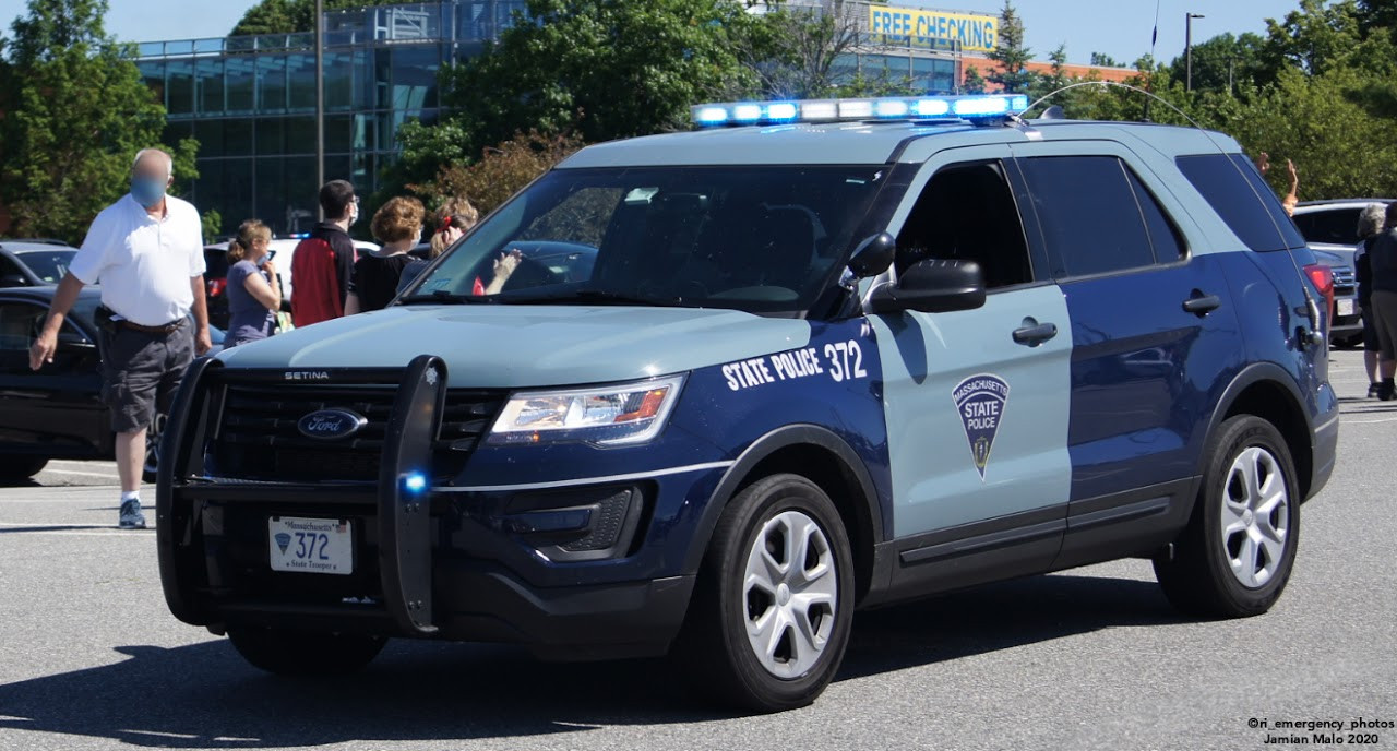 A photo  of Massachusetts State Police
            Cruiser 372, a 2016-2019 Ford Police Interceptor Utility             taken by Jamian Malo