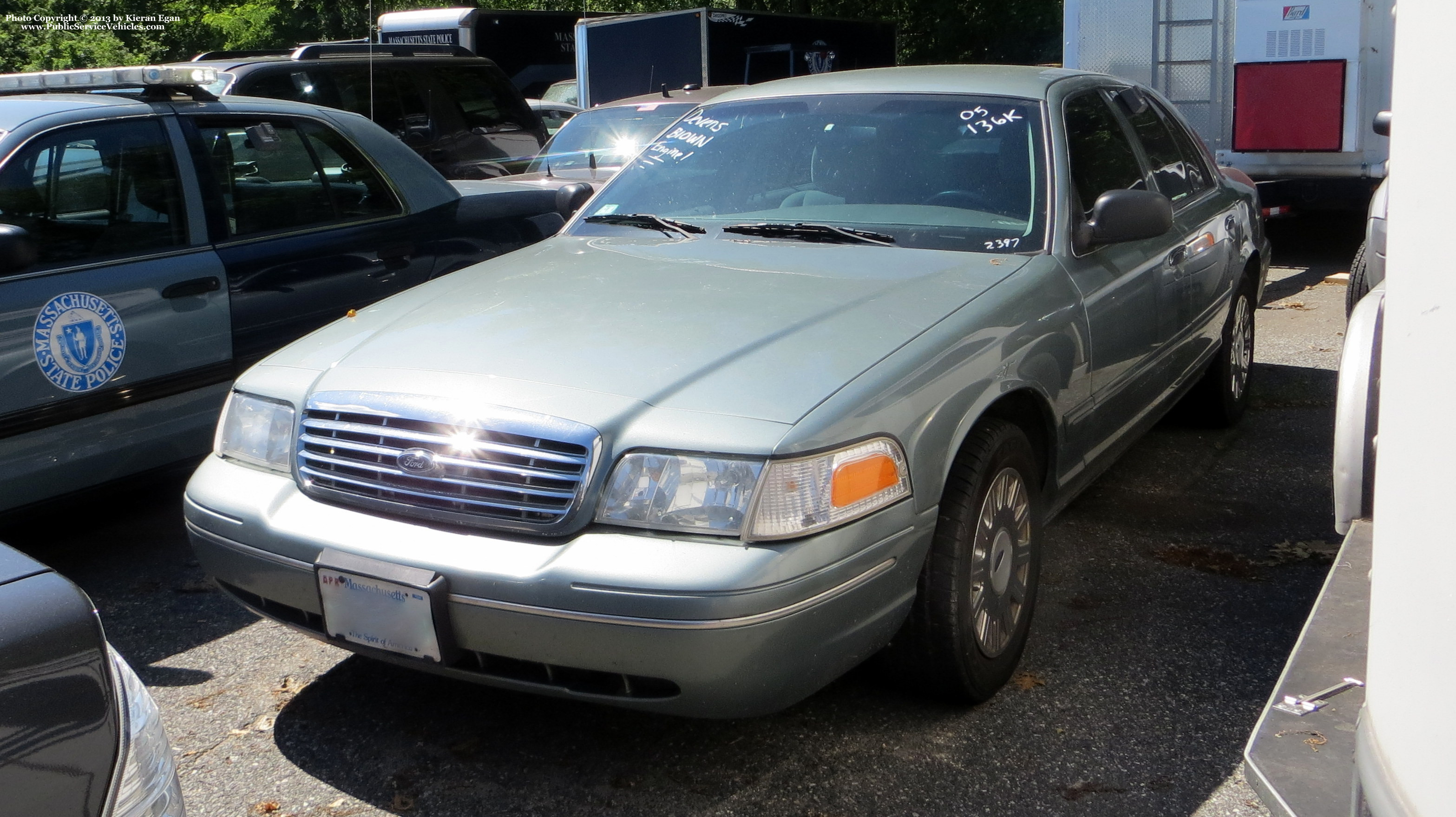 A photo  of Massachusetts State Police
            Cruiser 2397, a 2005 Ford Crown Victoria Police Interceptor             taken by Kieran Egan