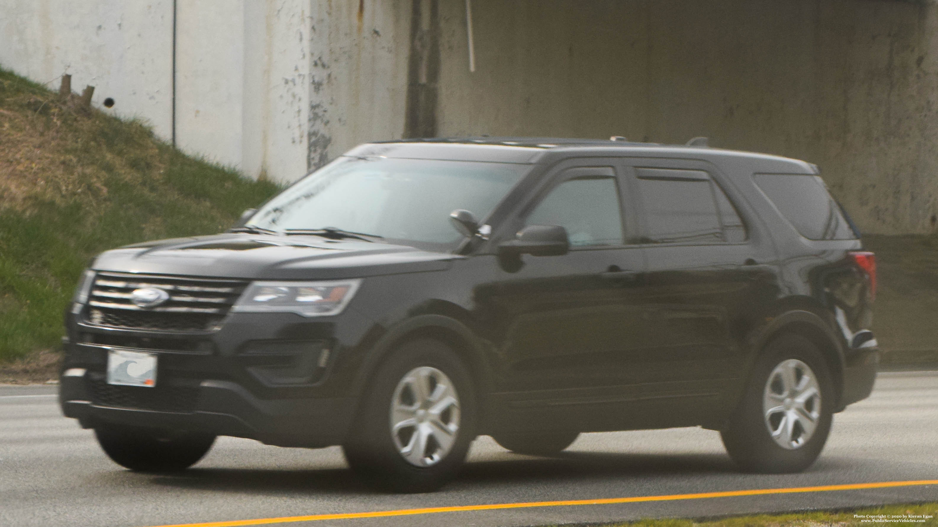 A photo  of Rhode Island State Police
            Unmarked Unit, a 2016-2019 Ford Police Interceptor Utility             taken by Kieran Egan