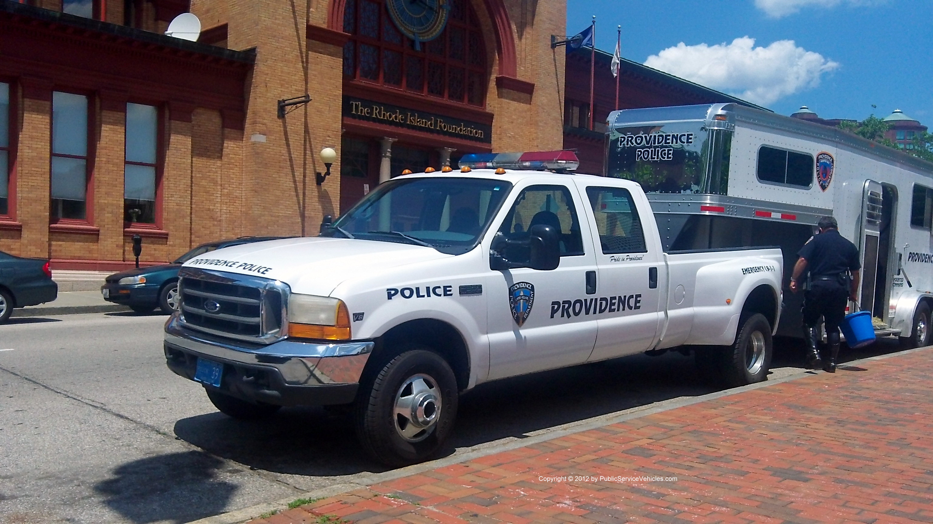 A photo  of Providence Police
            Cruiser 39, a 1999-2007 Ford F-350 Crew Cab             taken by Kieran Egan