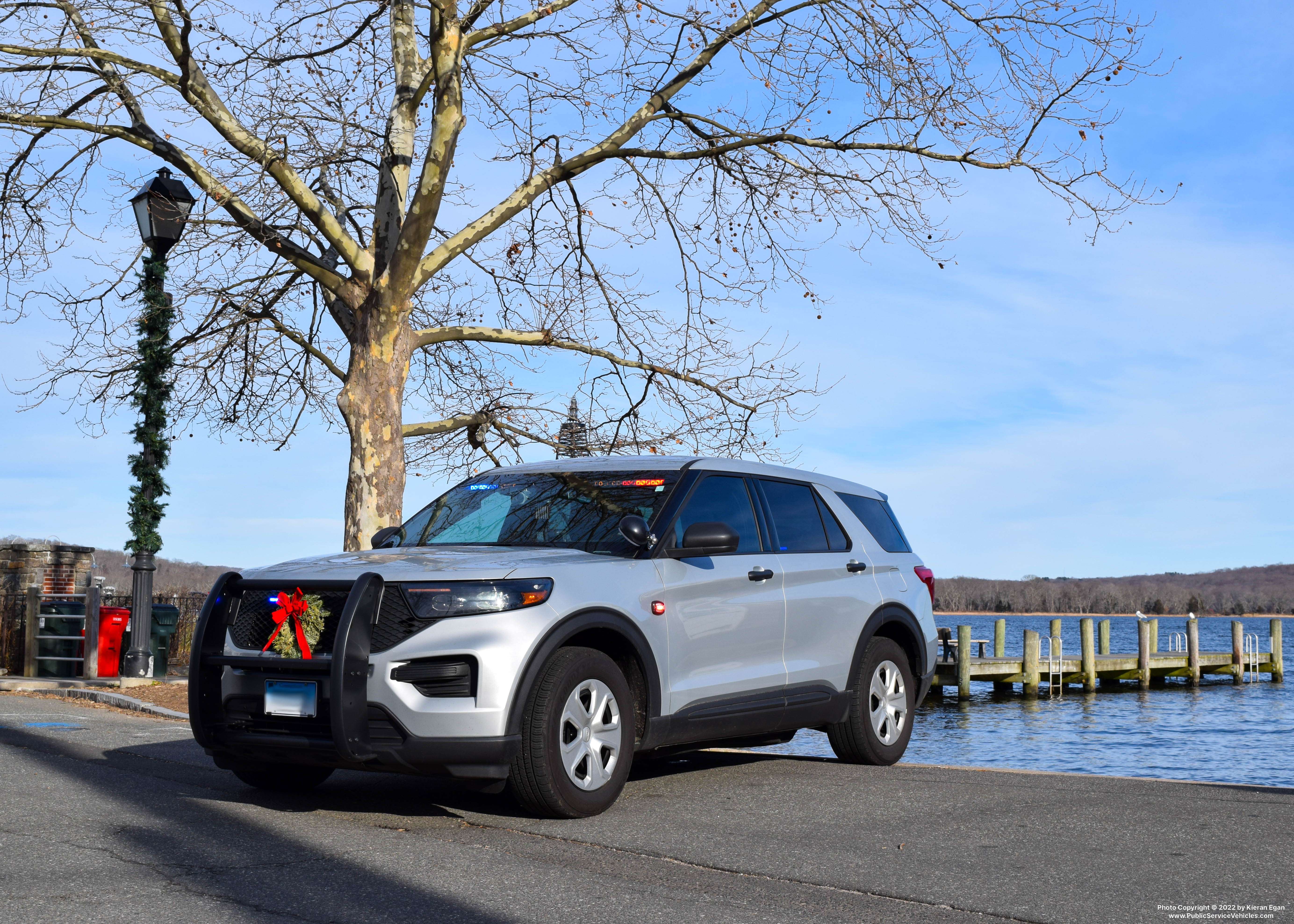 A photo  of Connecticut State Police
            Cruiser 222, a 2020 Ford Police Interceptor Utility             taken by Kieran Egan