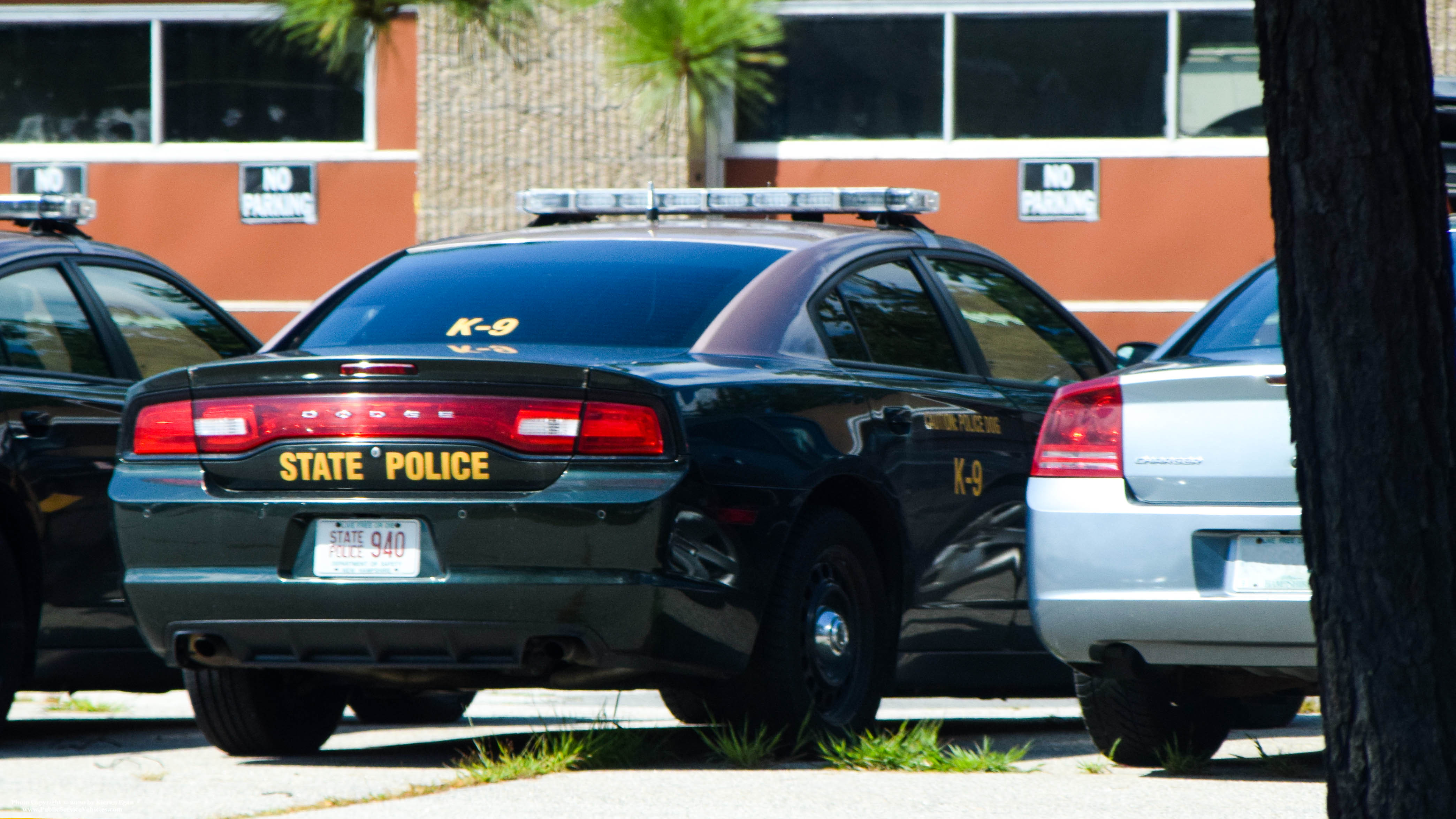 A photo  of New Hampshire State Police
            Cruiser 940, a 2011-2014 Dodge Charger             taken by Kieran Egan