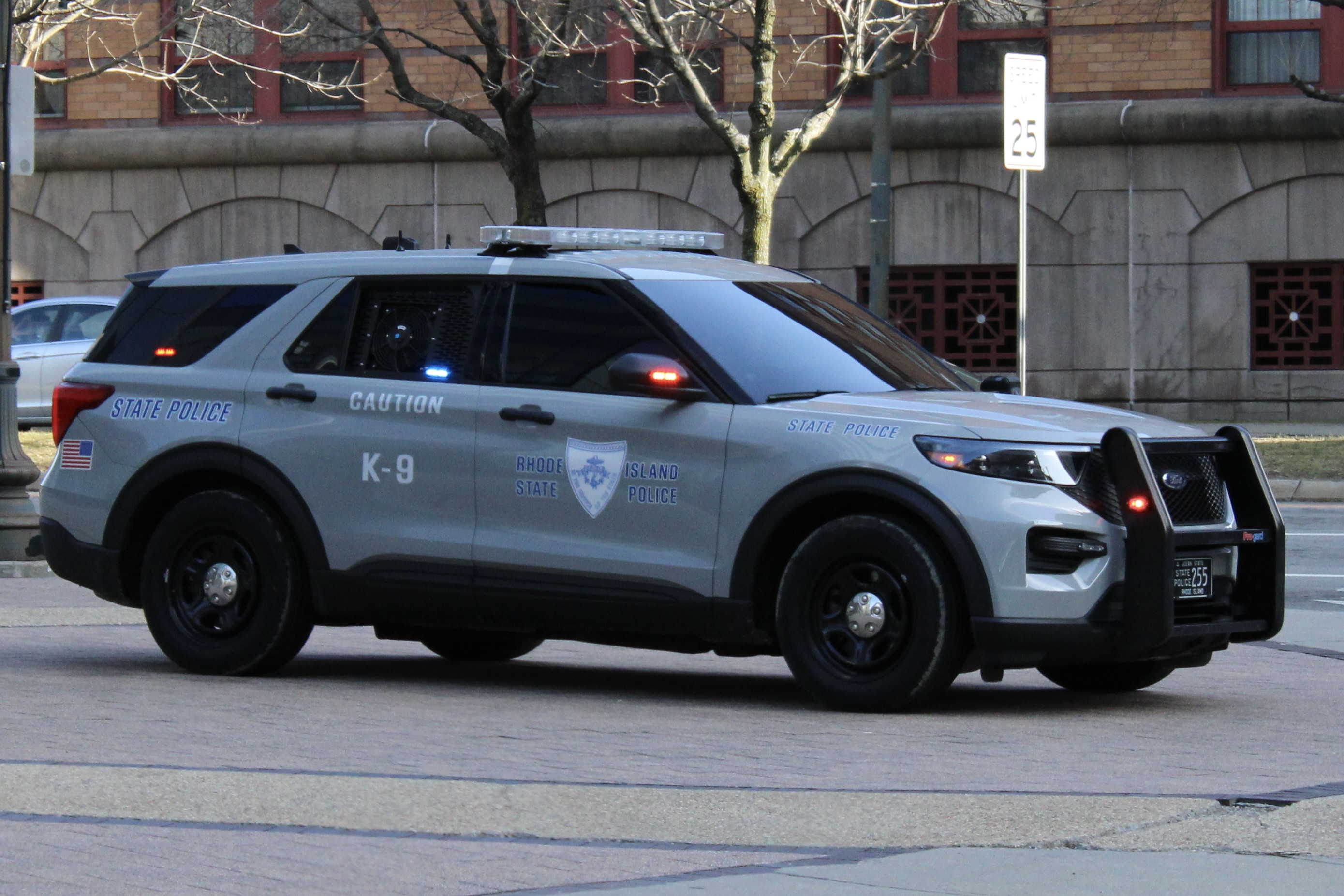 A photo  of Rhode Island State Police
            Cruiser 255, a 2023 Ford Police Interceptor Utility             taken by @riemergencyvehicles