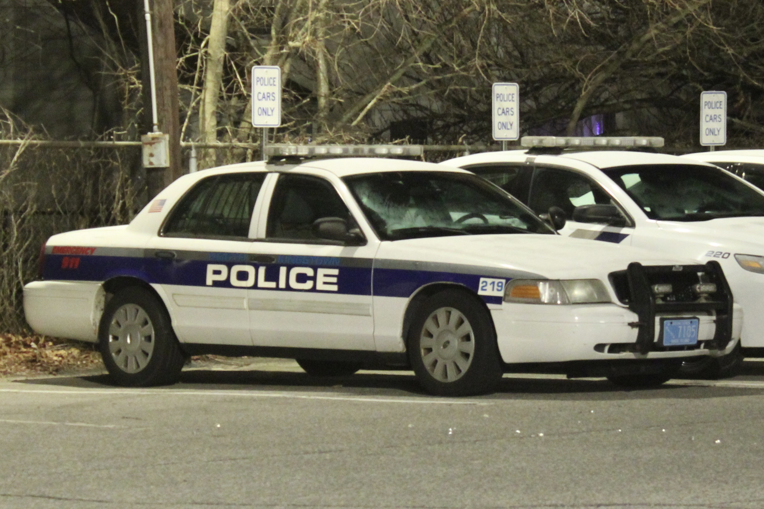 A photo  of North Kingstown Police
            Cruiser 219, a 2011 Ford Crown Victoria Police Interceptor             taken by @riemergencyvehicles