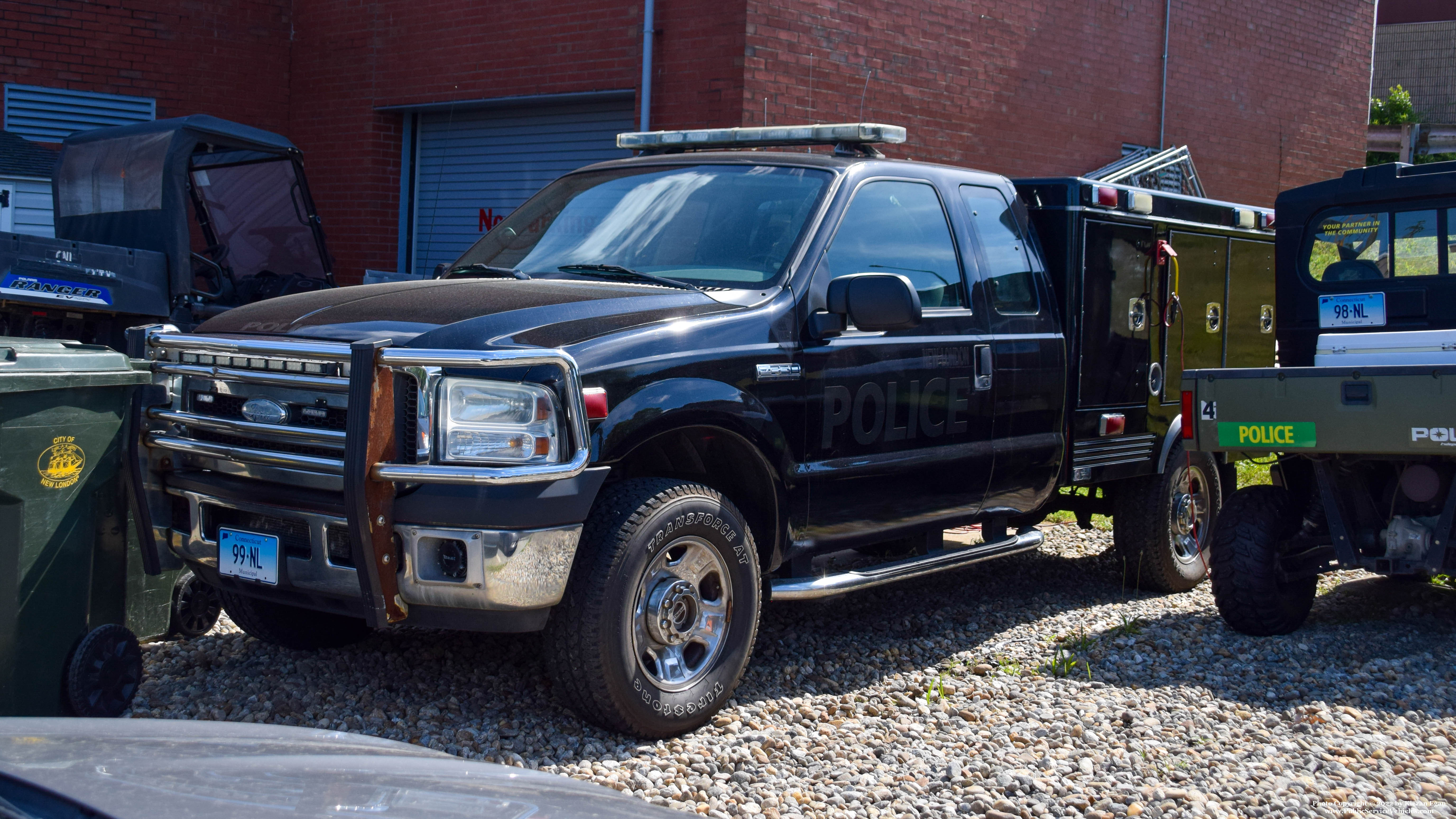 A photo  of New London Police
            Truck 99, a 2005-2007 Ford F-350 SuperCab             taken by Kieran Egan