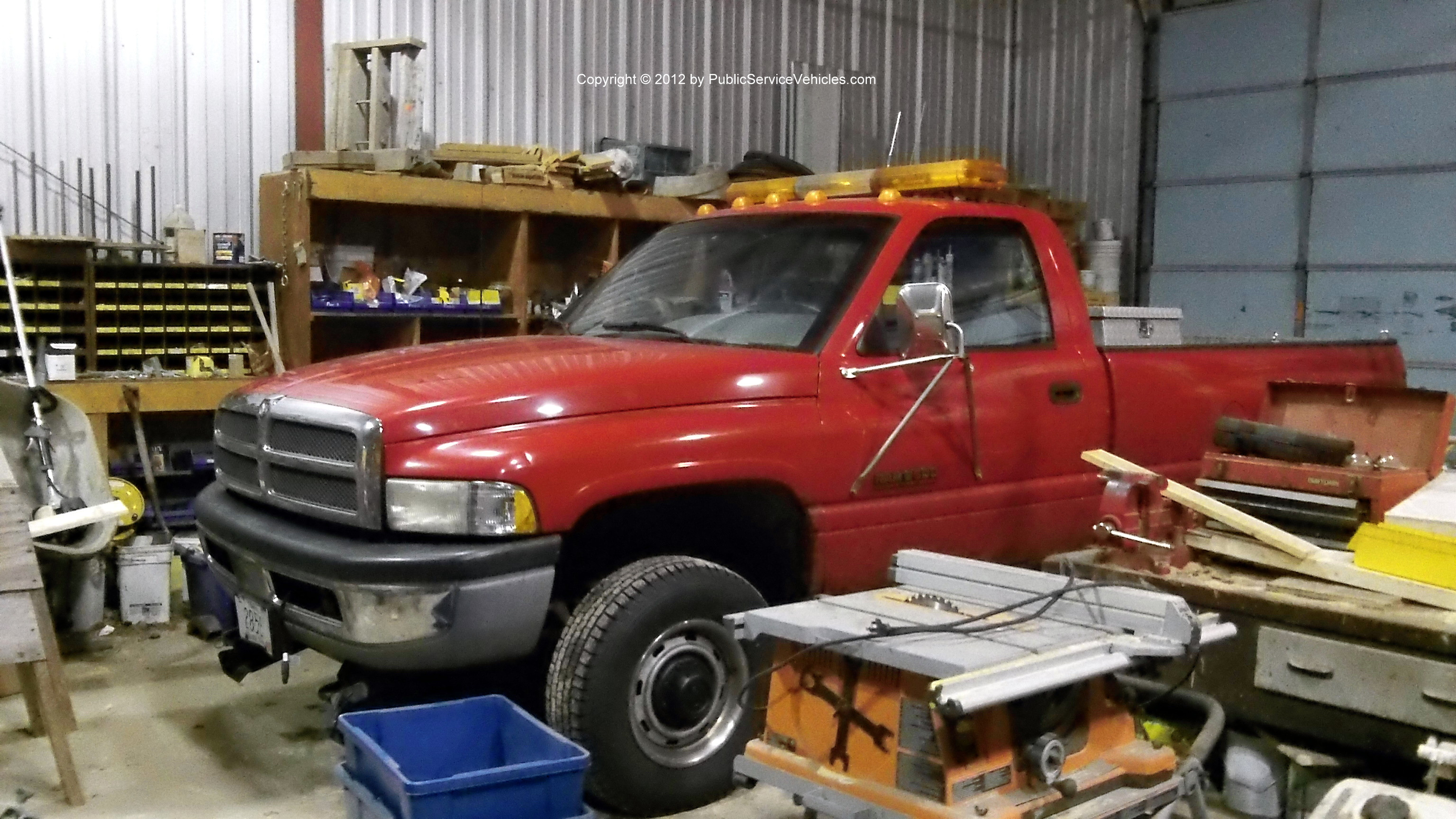 A photo  of Warren Public Works
            Truck 2856, a 1994-2001 Dodge Ram             taken by Kieran Egan