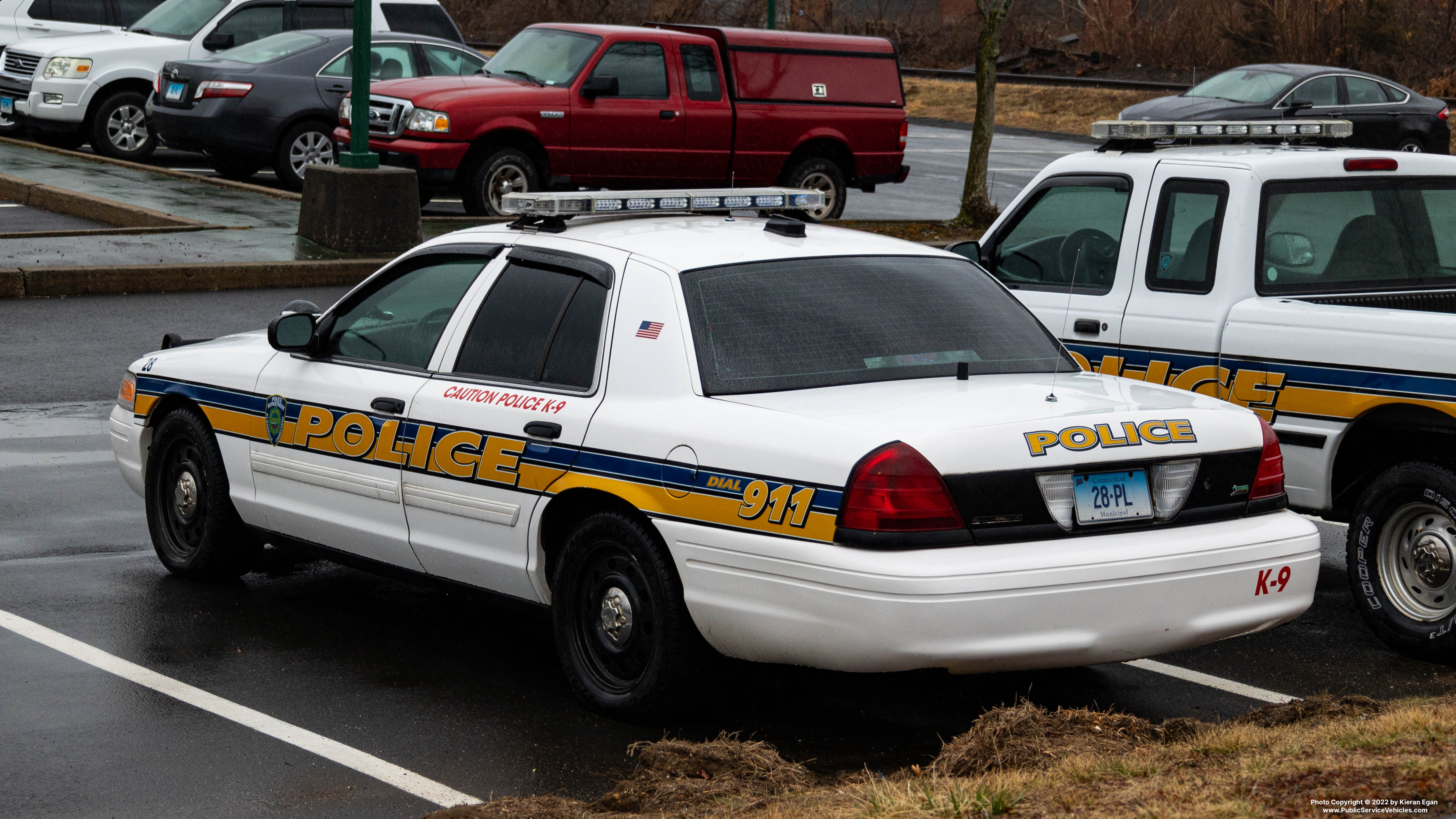 A photo  of Plainville CT Police
            Cruiser 28, a 2009-2011 Ford Crown Victoria Police Interceptor             taken by Kieran Egan